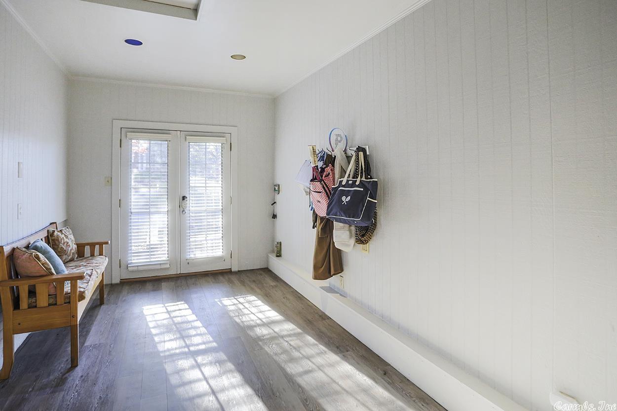 SHADOWLAWN - Residential