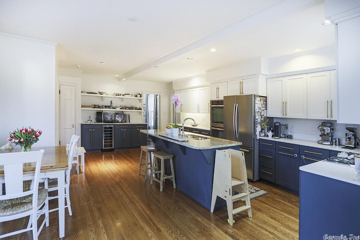 SHADOWLAWN - Residential