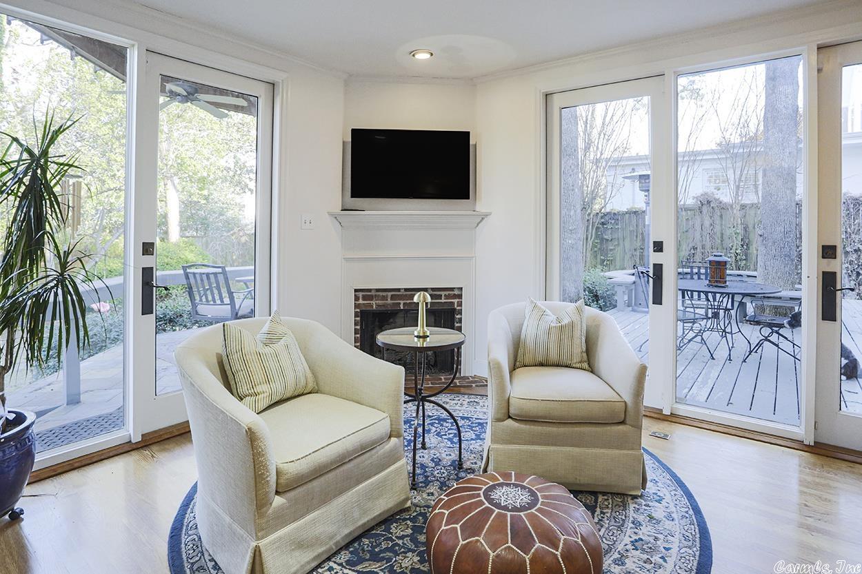 SHADOWLAWN - Residential