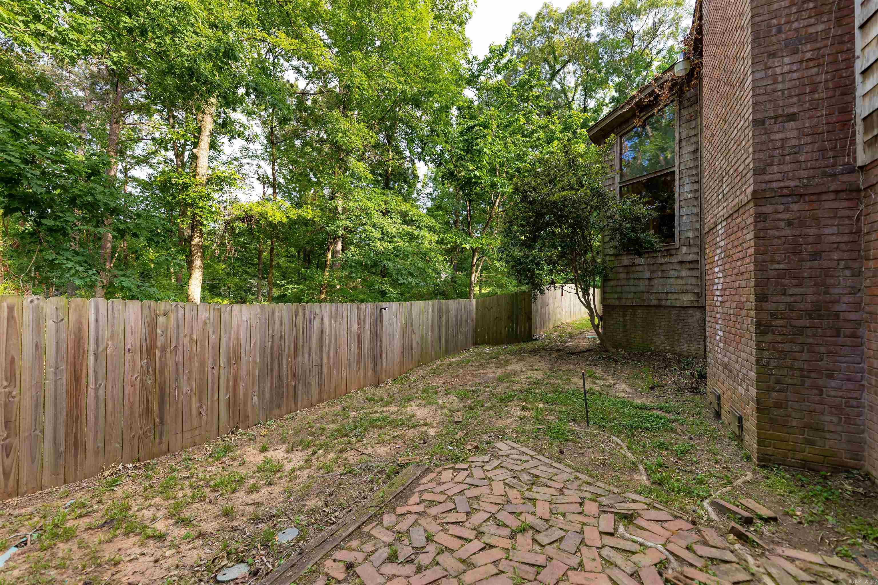 CHEEROKEE HILLS 3 - Residential