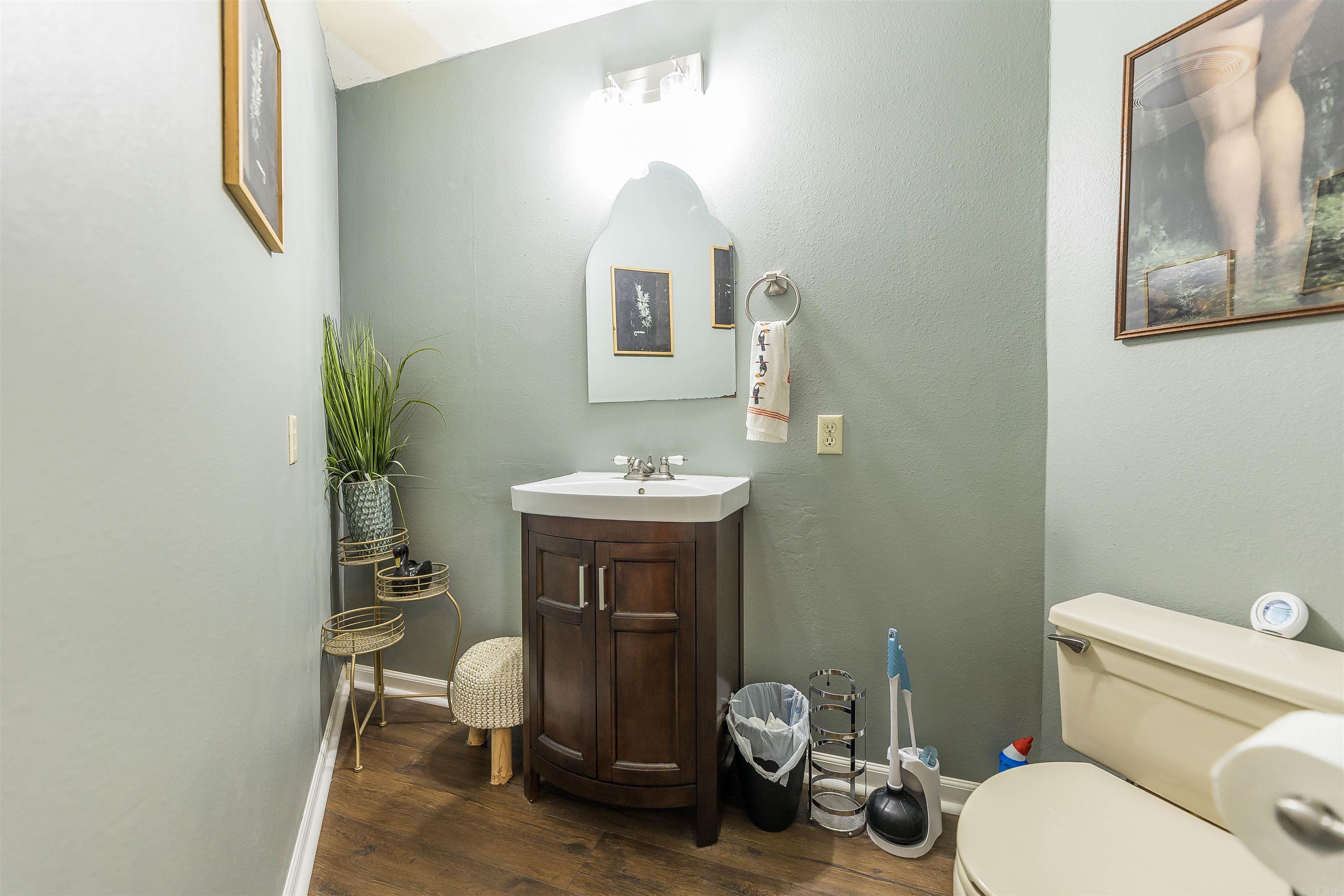 CHEEROKEE HILLS 3 - Residential
