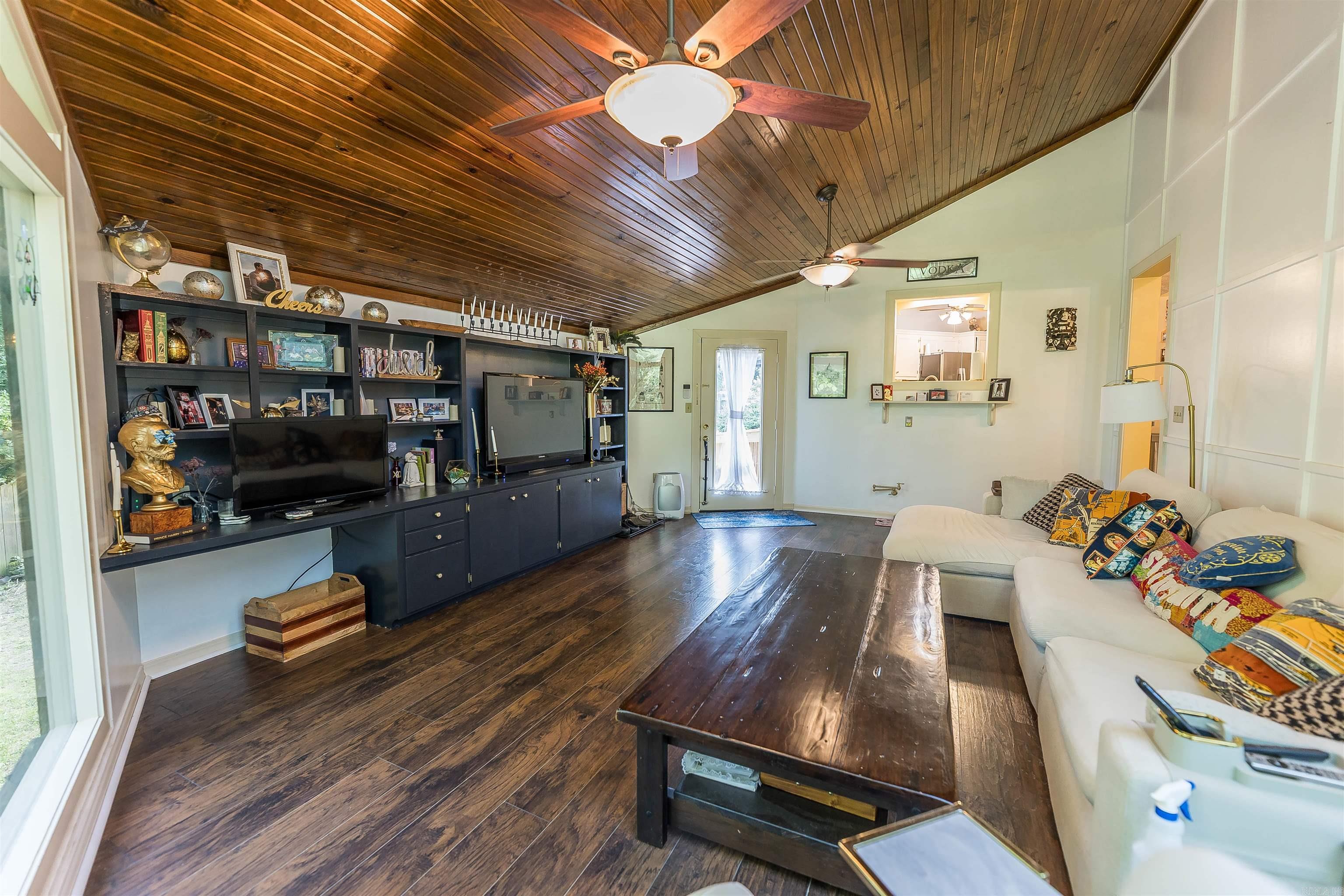 CHEEROKEE HILLS 3 - Residential
