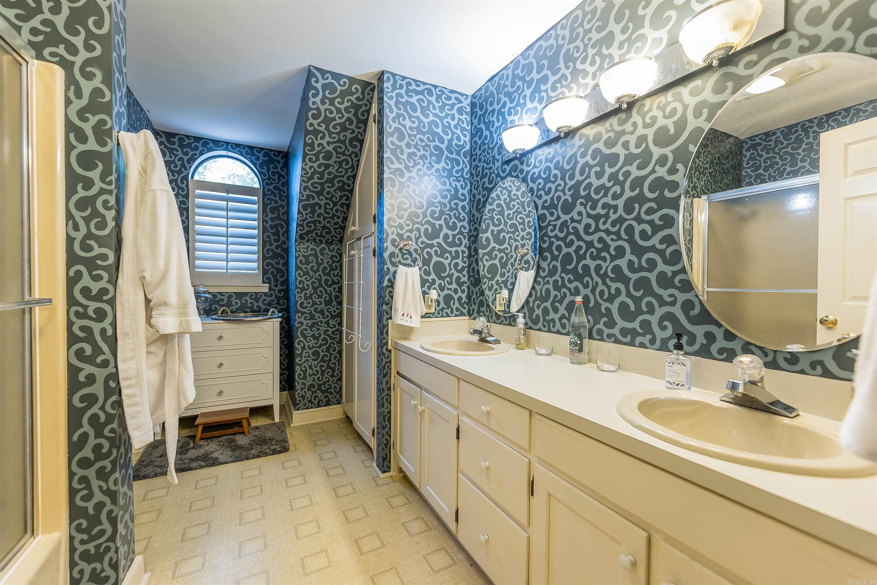 CHEEROKEE HILLS 3 - Residential