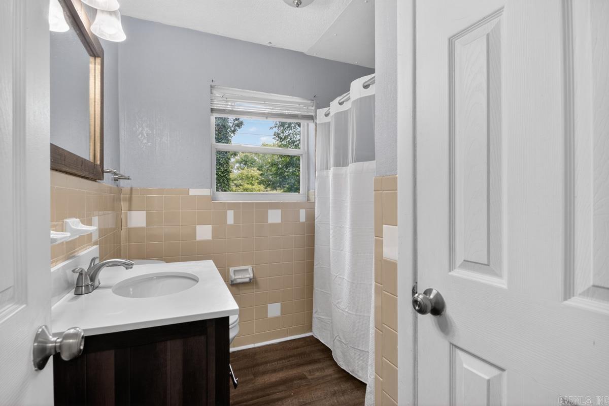 BIRCHWOOD - Residential