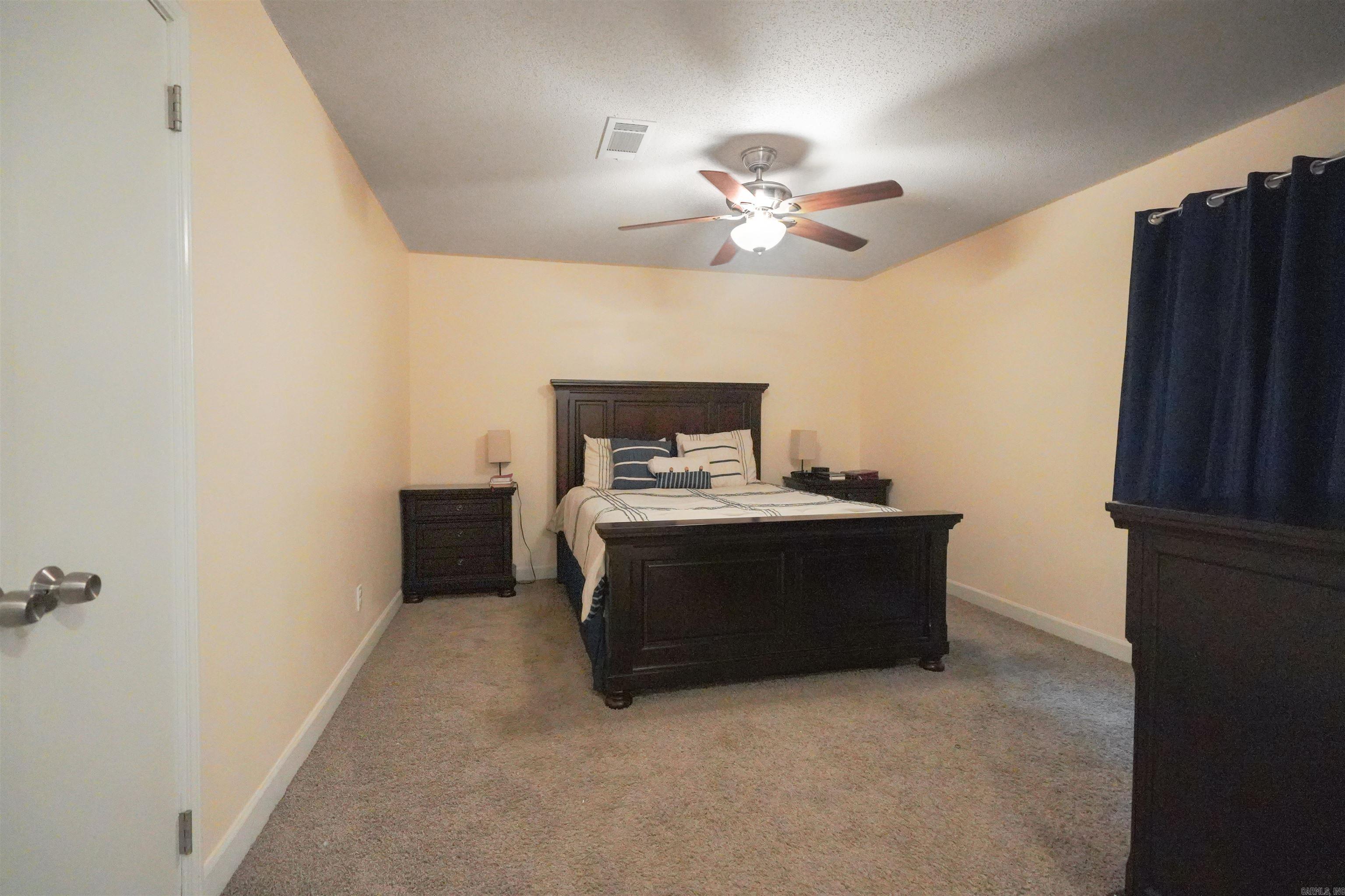 INDIAN RIDGE - Residential