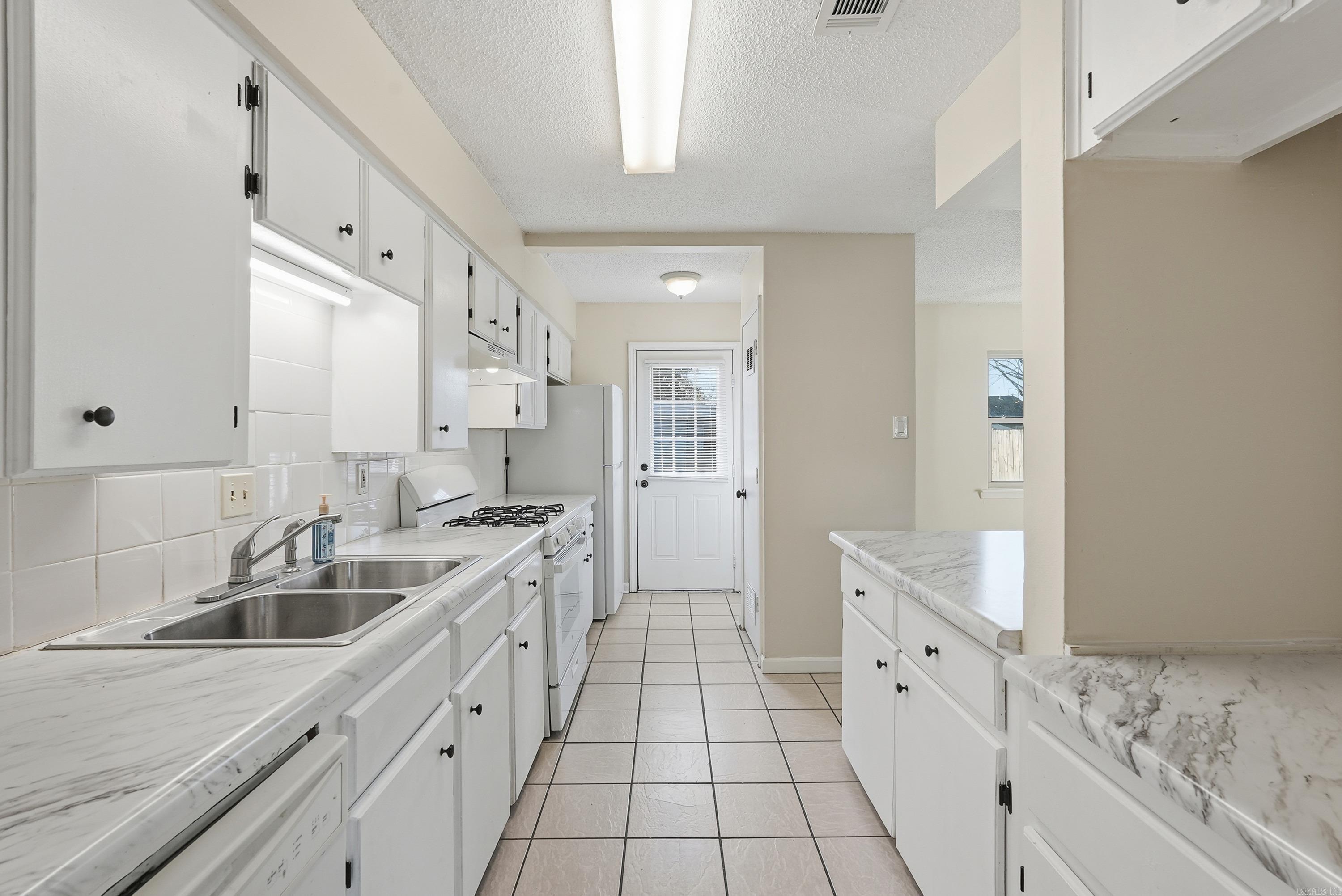 Ridgelea - Residential