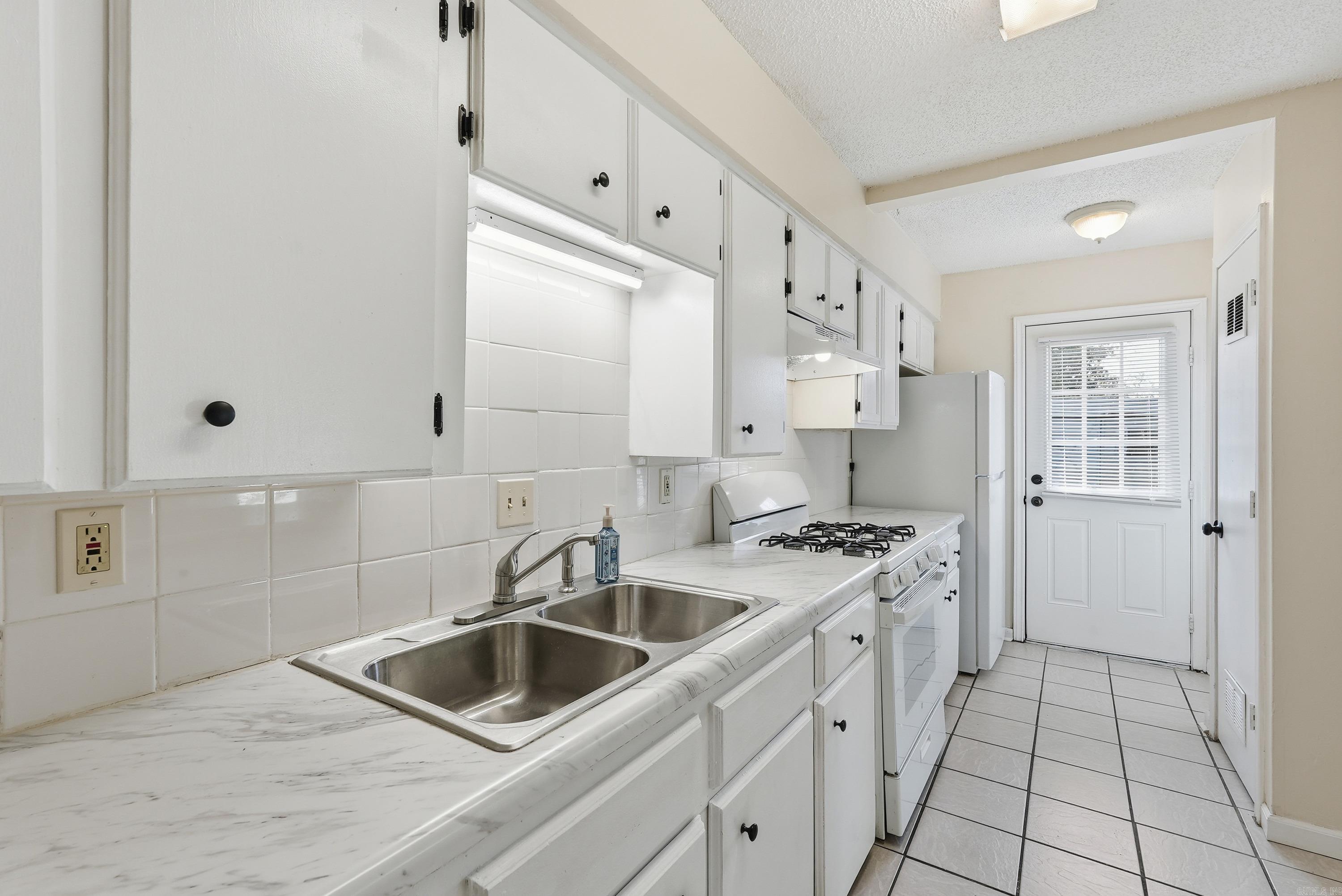 Ridgelea - Residential