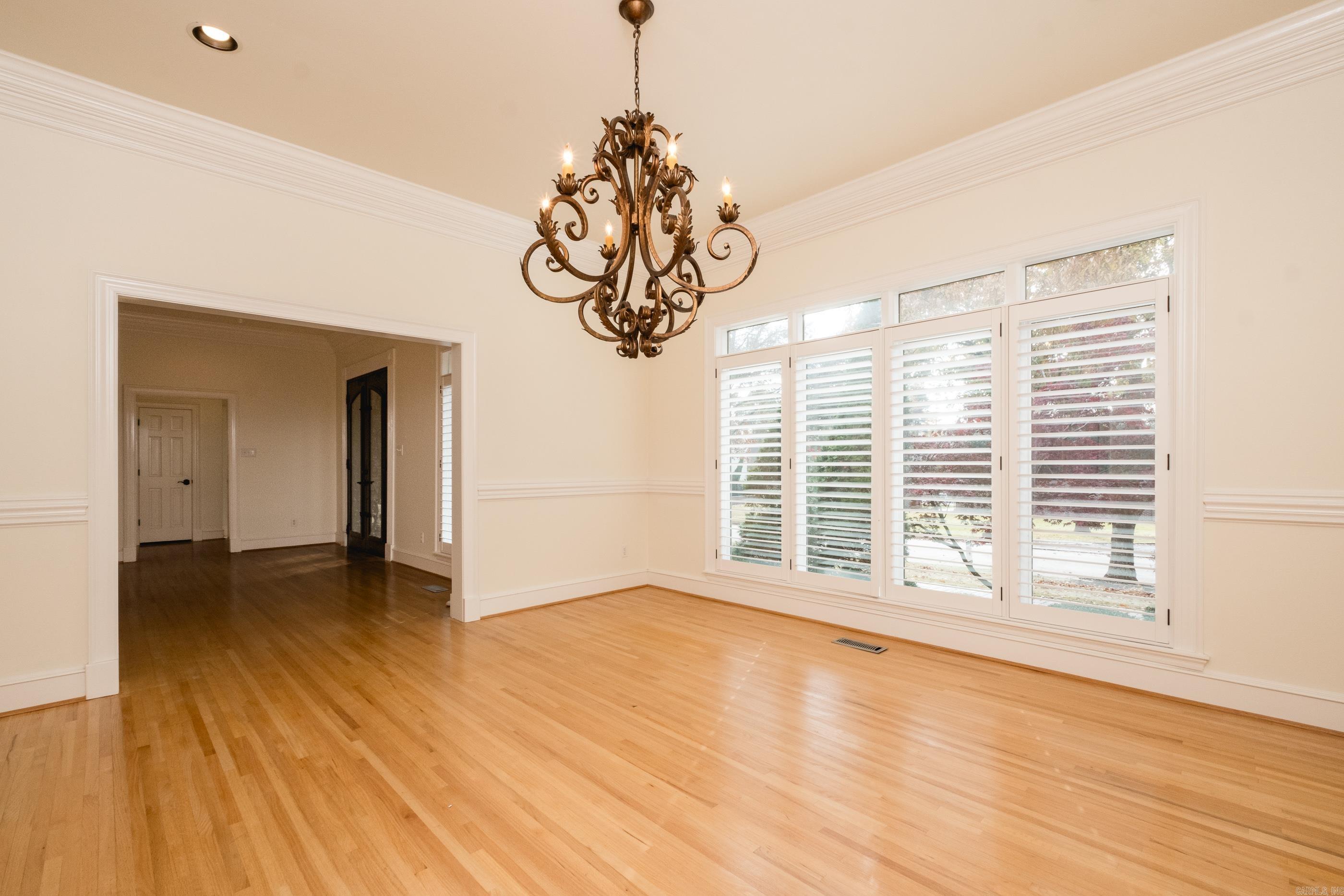 CHENAL VALLEY CHENAL CIRCLE - Residential