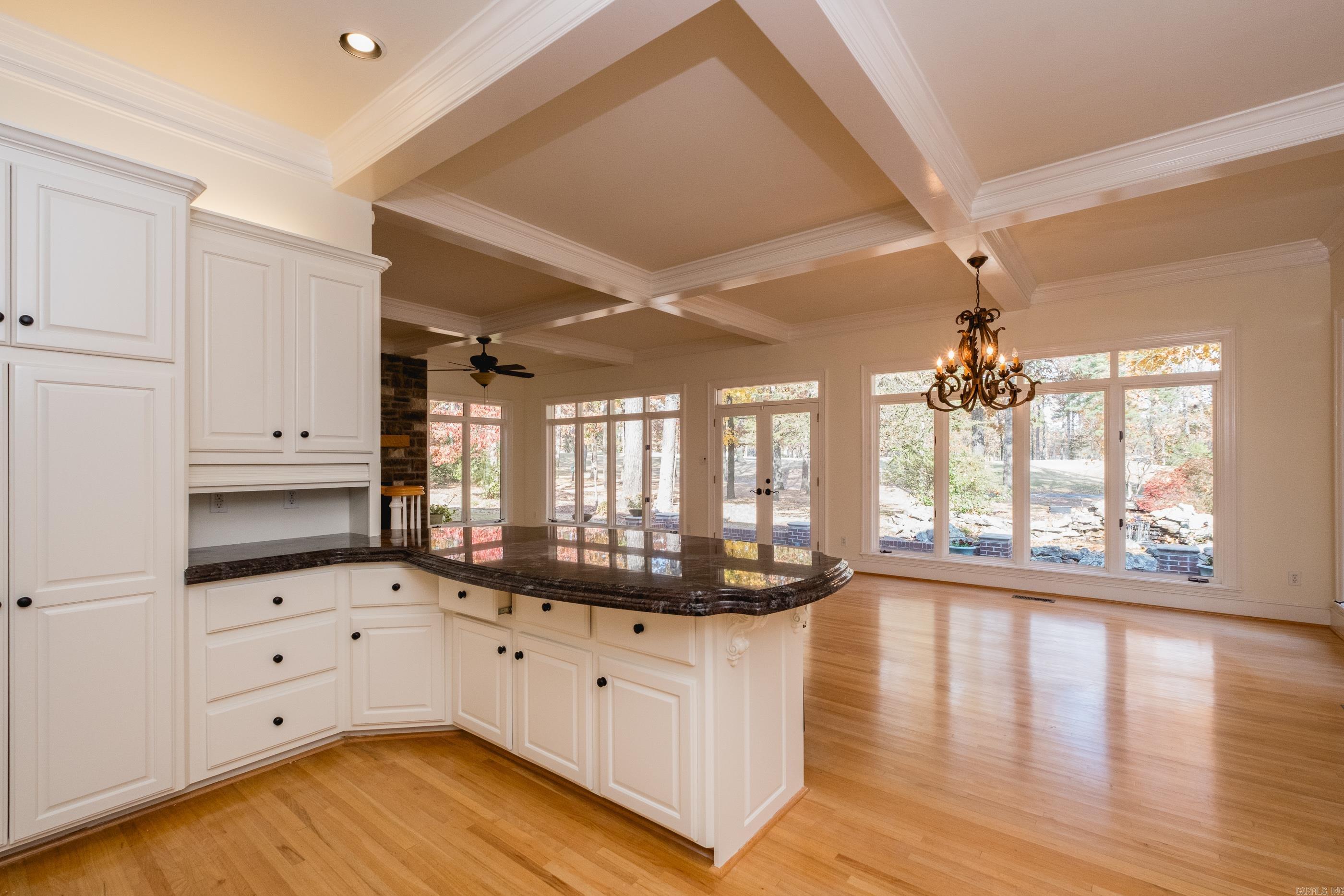 CHENAL VALLEY CHENAL CIRCLE - Residential