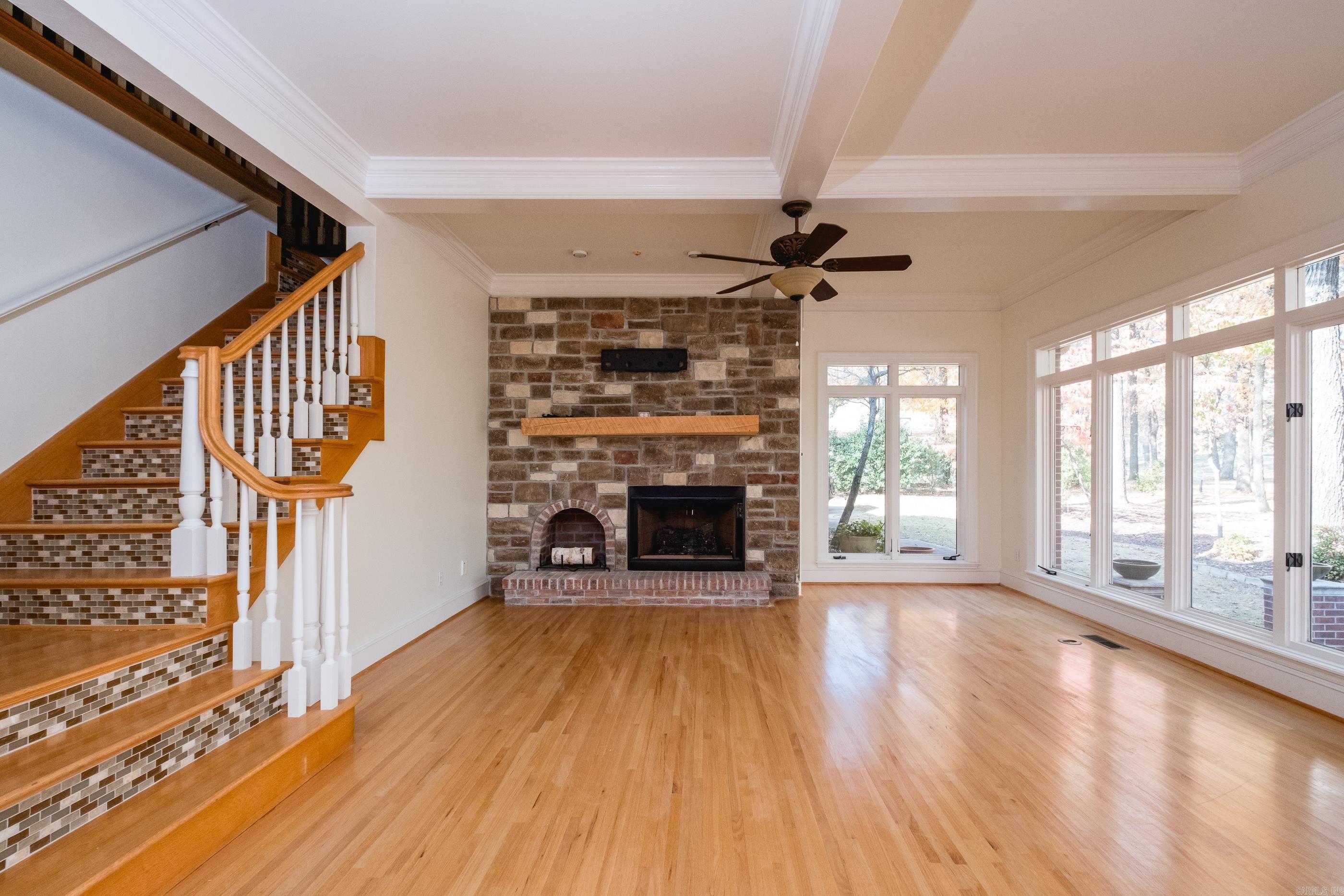 CHENAL VALLEY CHENAL CIRCLE - Residential