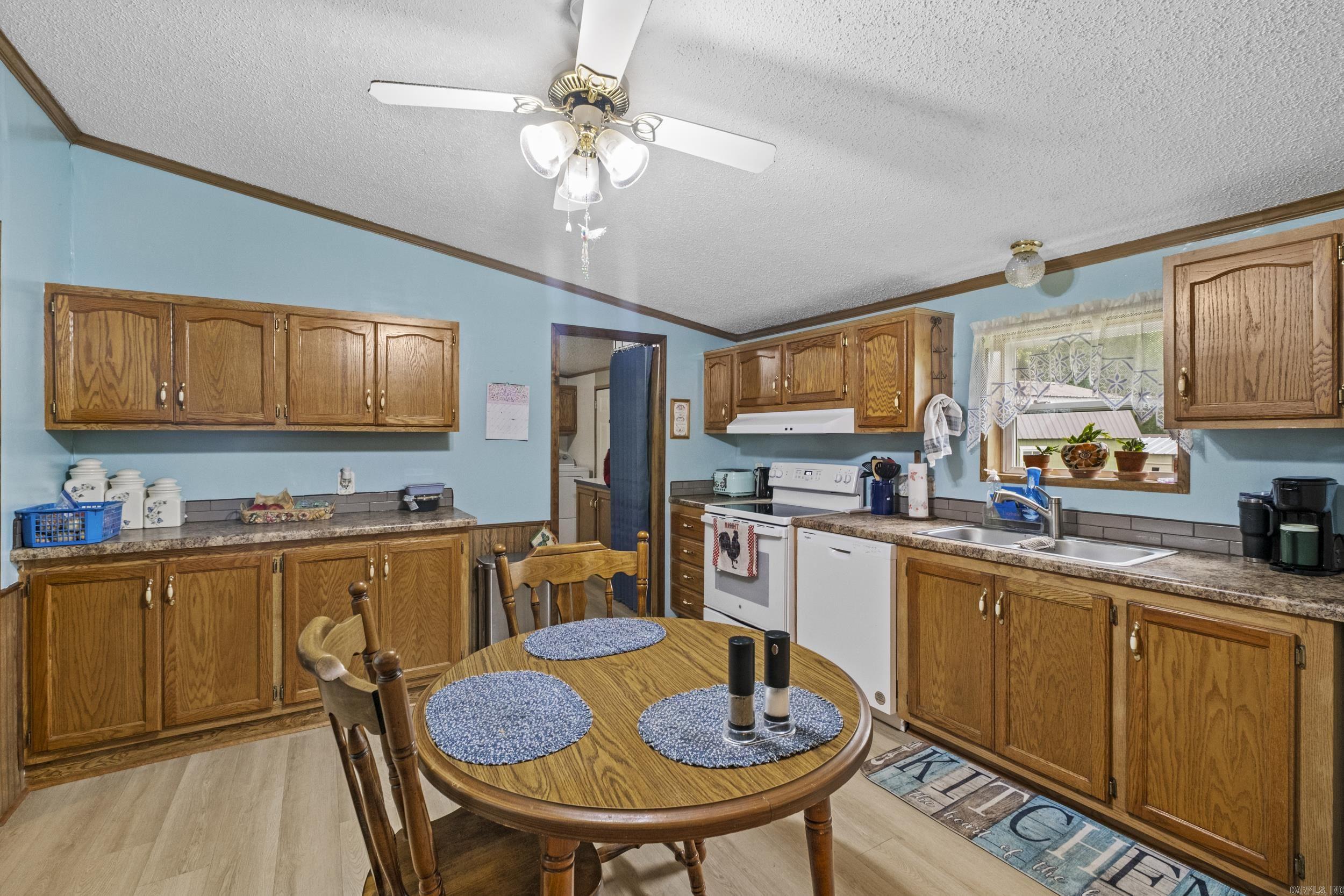 TRAILWOOD - Residential