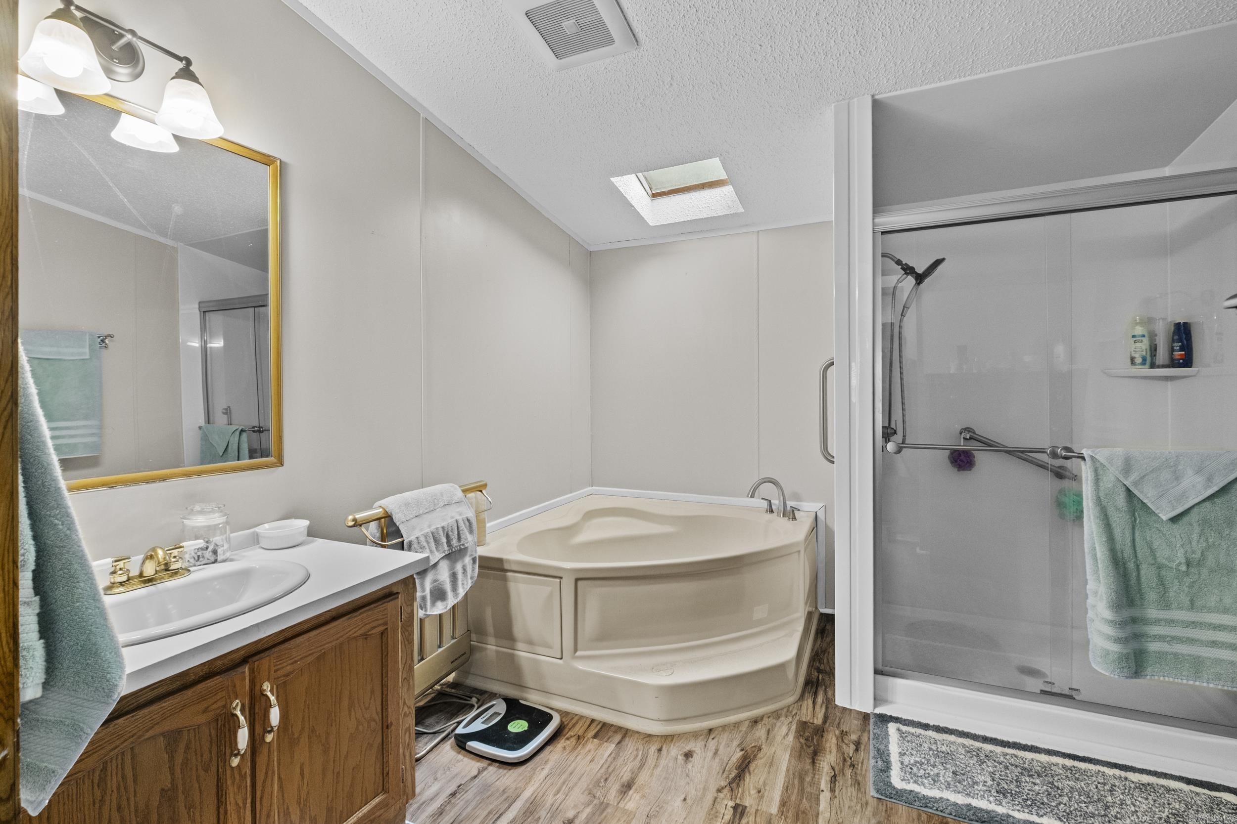 TRAILWOOD - Residential