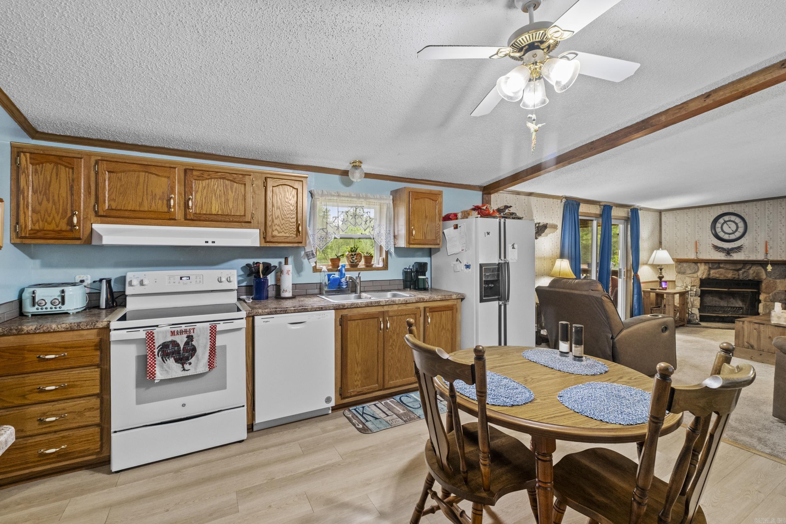 TRAILWOOD - Residential