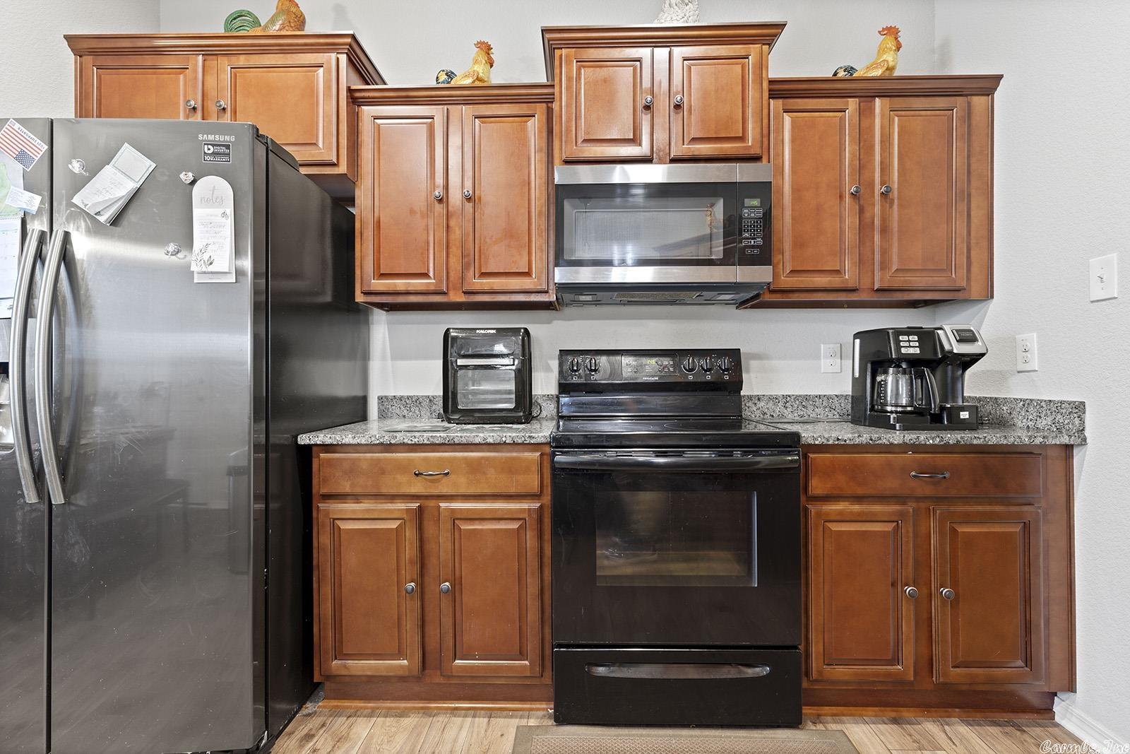 TRAMMEL ESTATES - Residential