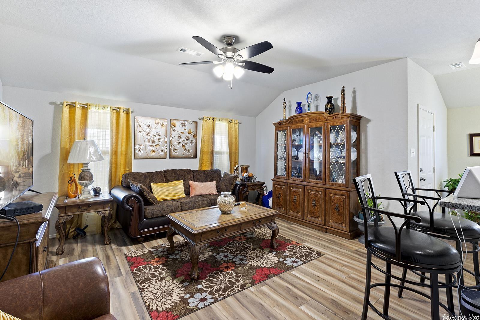 TRAMMEL ESTATES - Residential