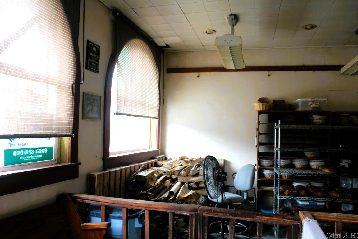 Metes & Bounds - Commercial Sale