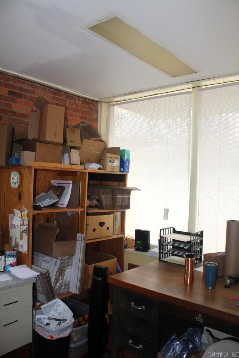 Metes & Bounds - Commercial Sale