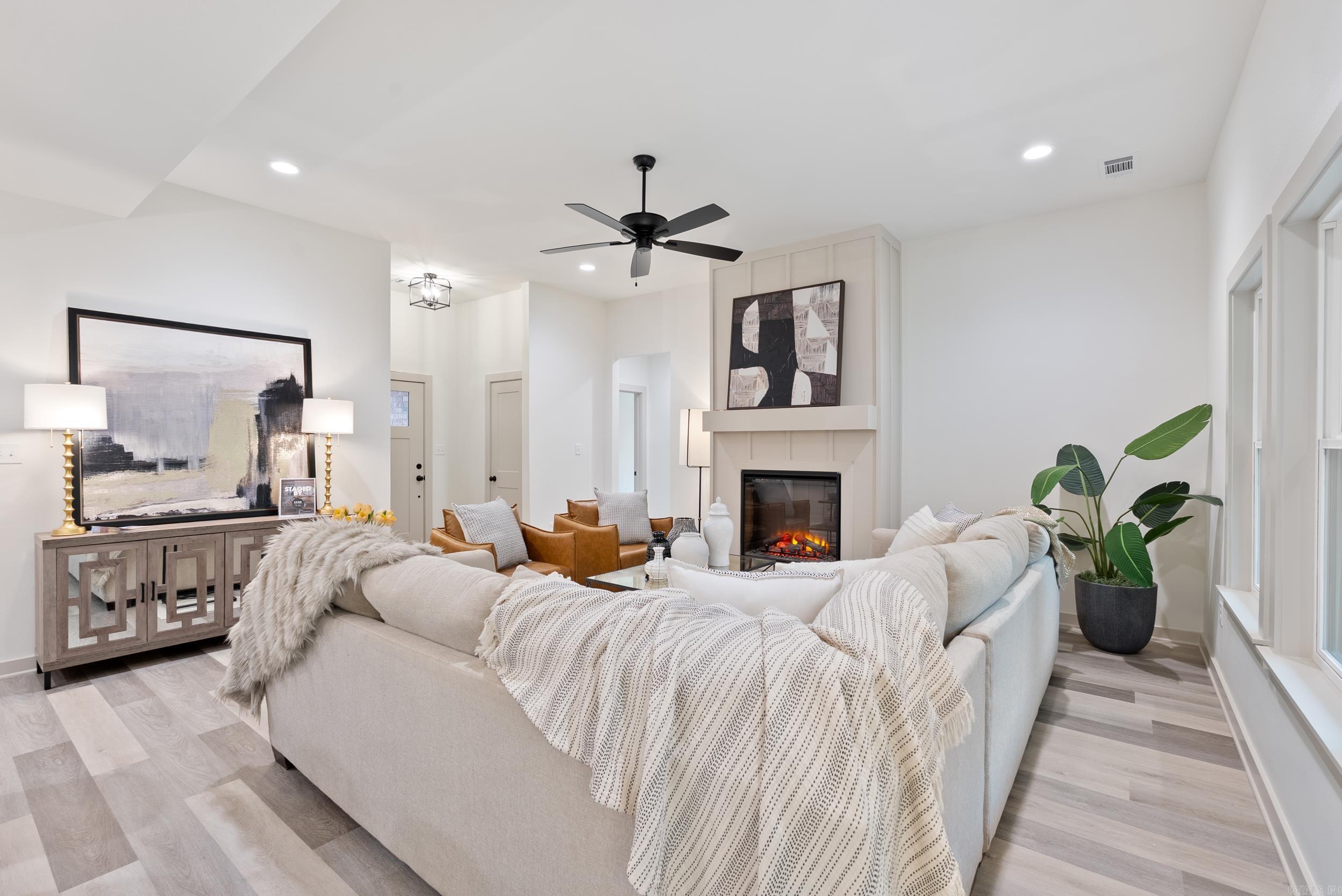 LEWIS COVE - Residential