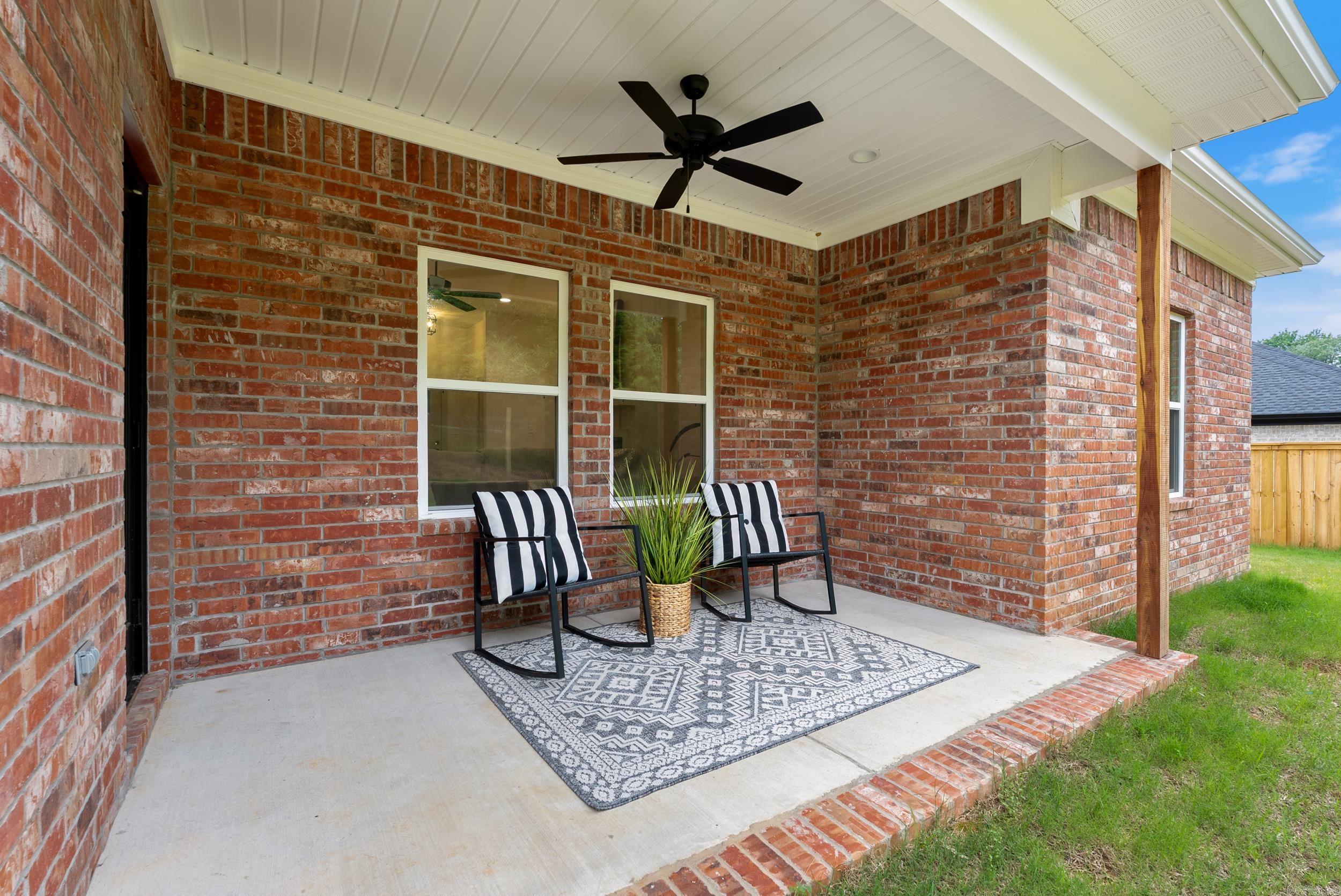 LEWIS COVE - Residential