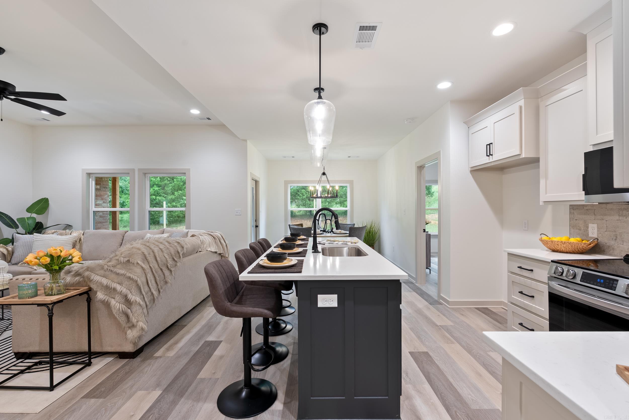 LEWIS COVE - Residential