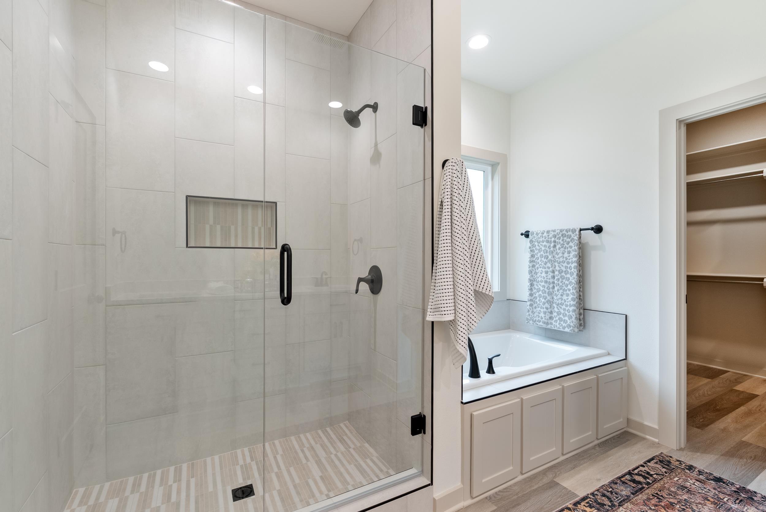 LEWIS COVE - Residential