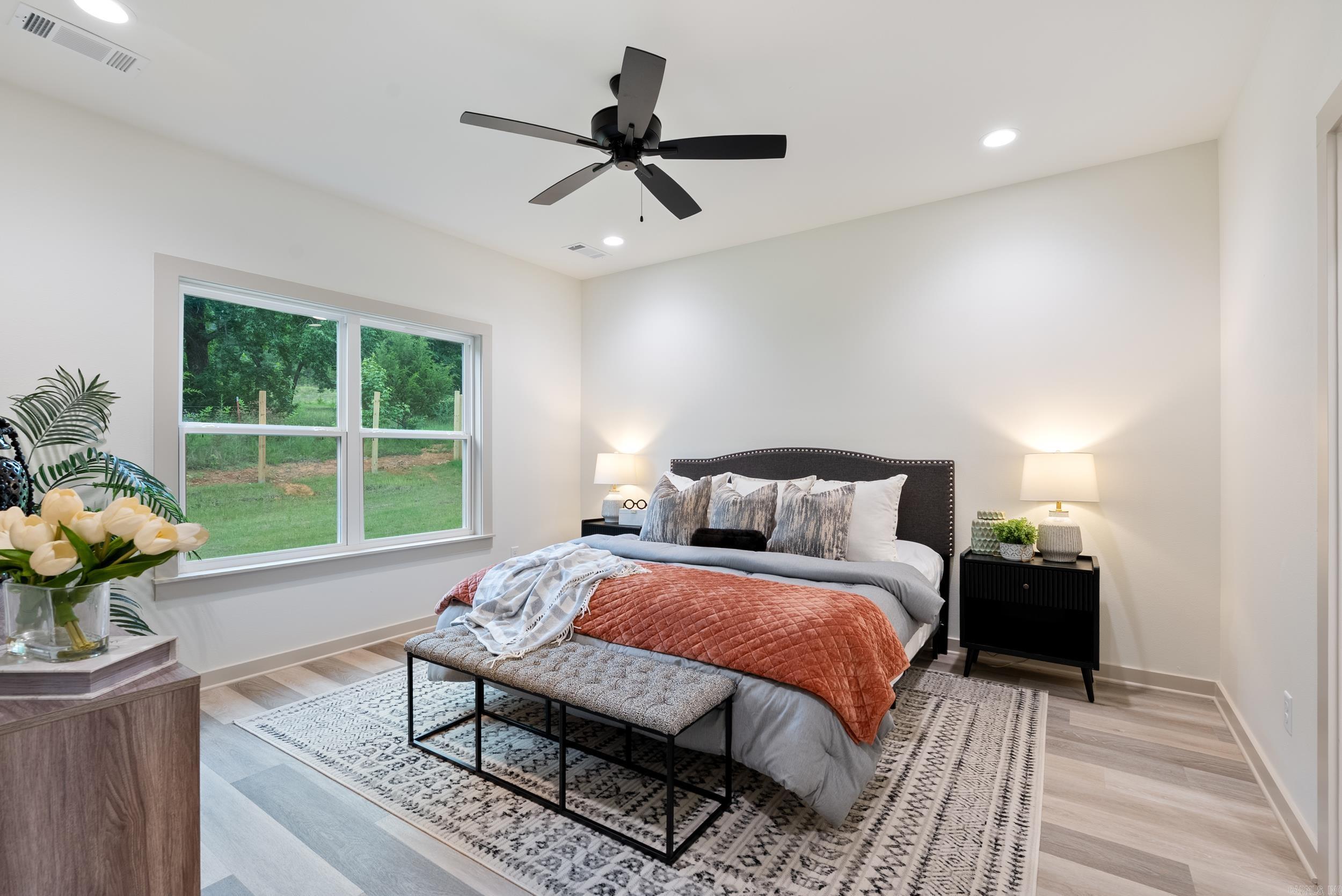 LEWIS COVE - Residential