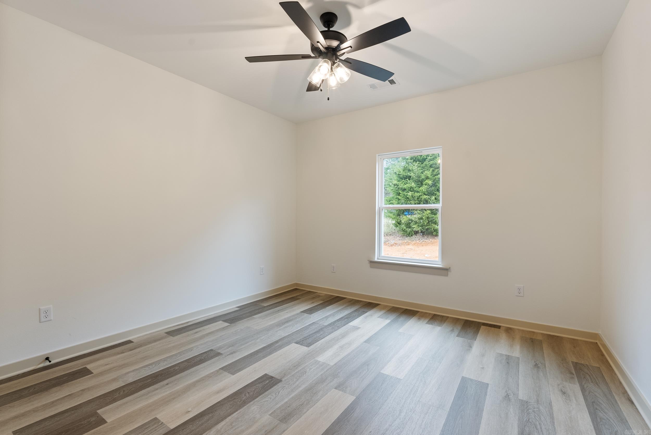 LEWIS COVE - Residential