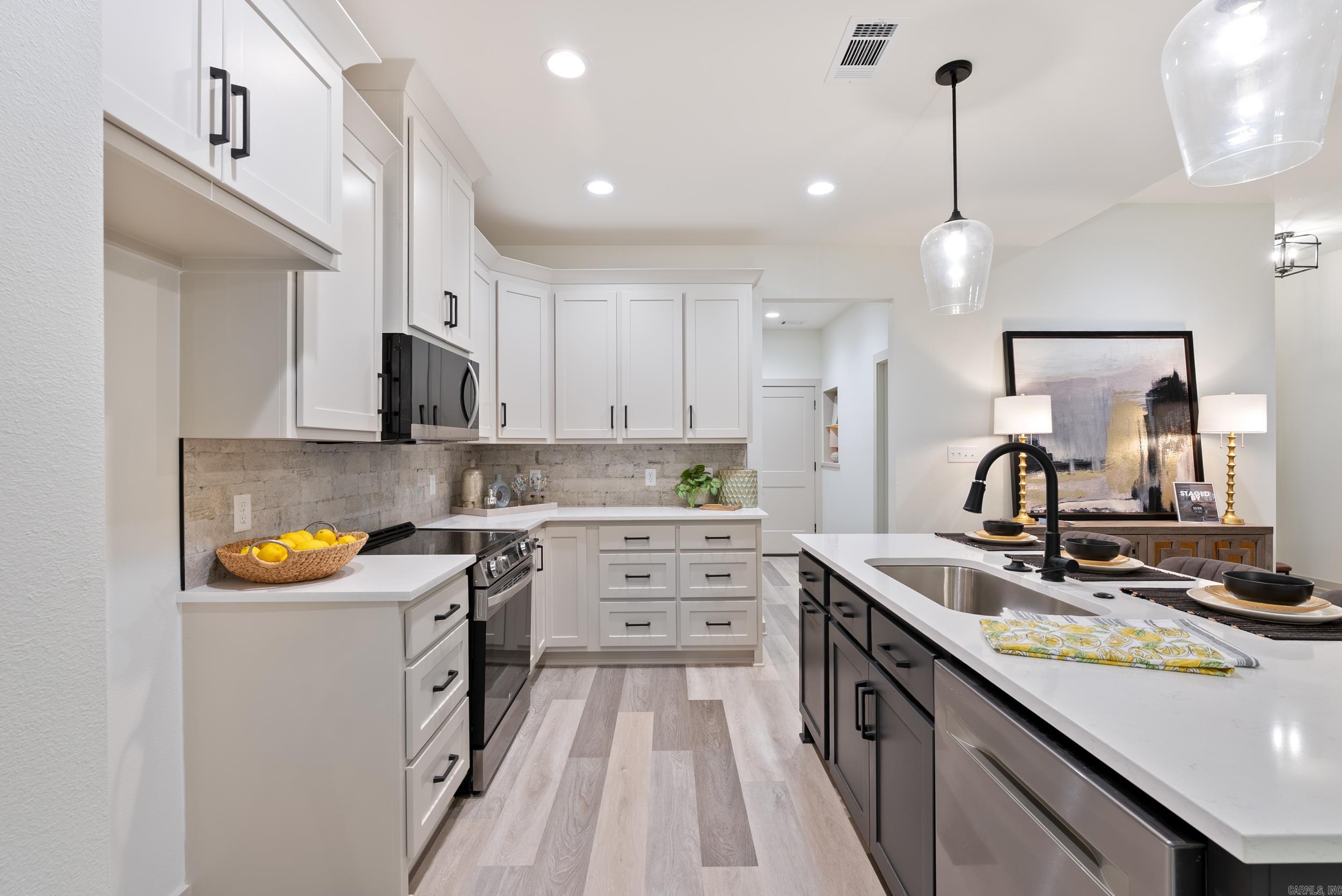 LEWIS COVE - Residential