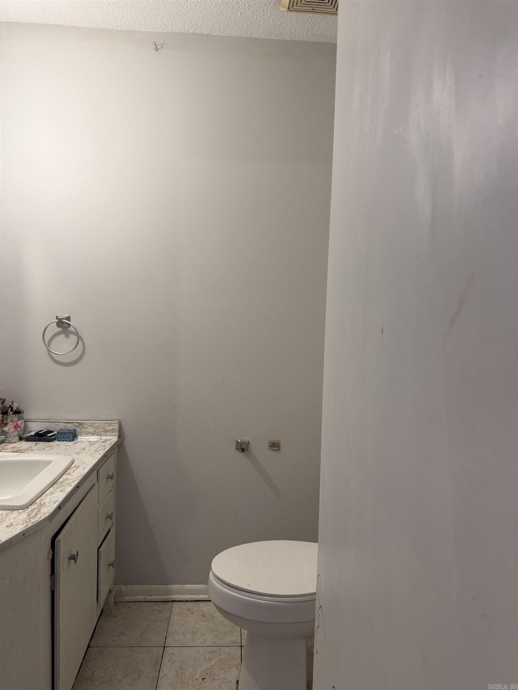 TRULOCKS - Residential