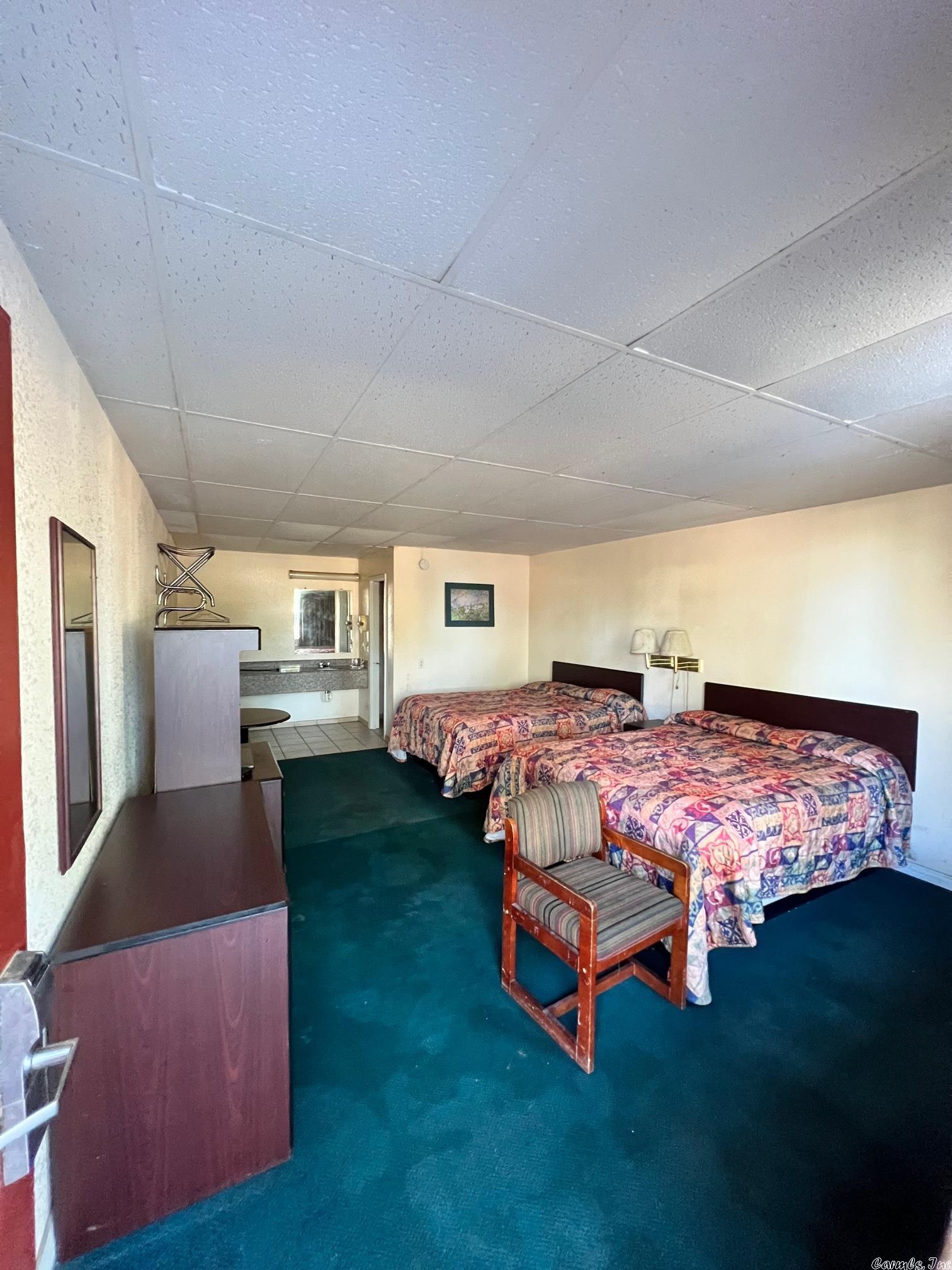 Martin Heights - Commercial Sale