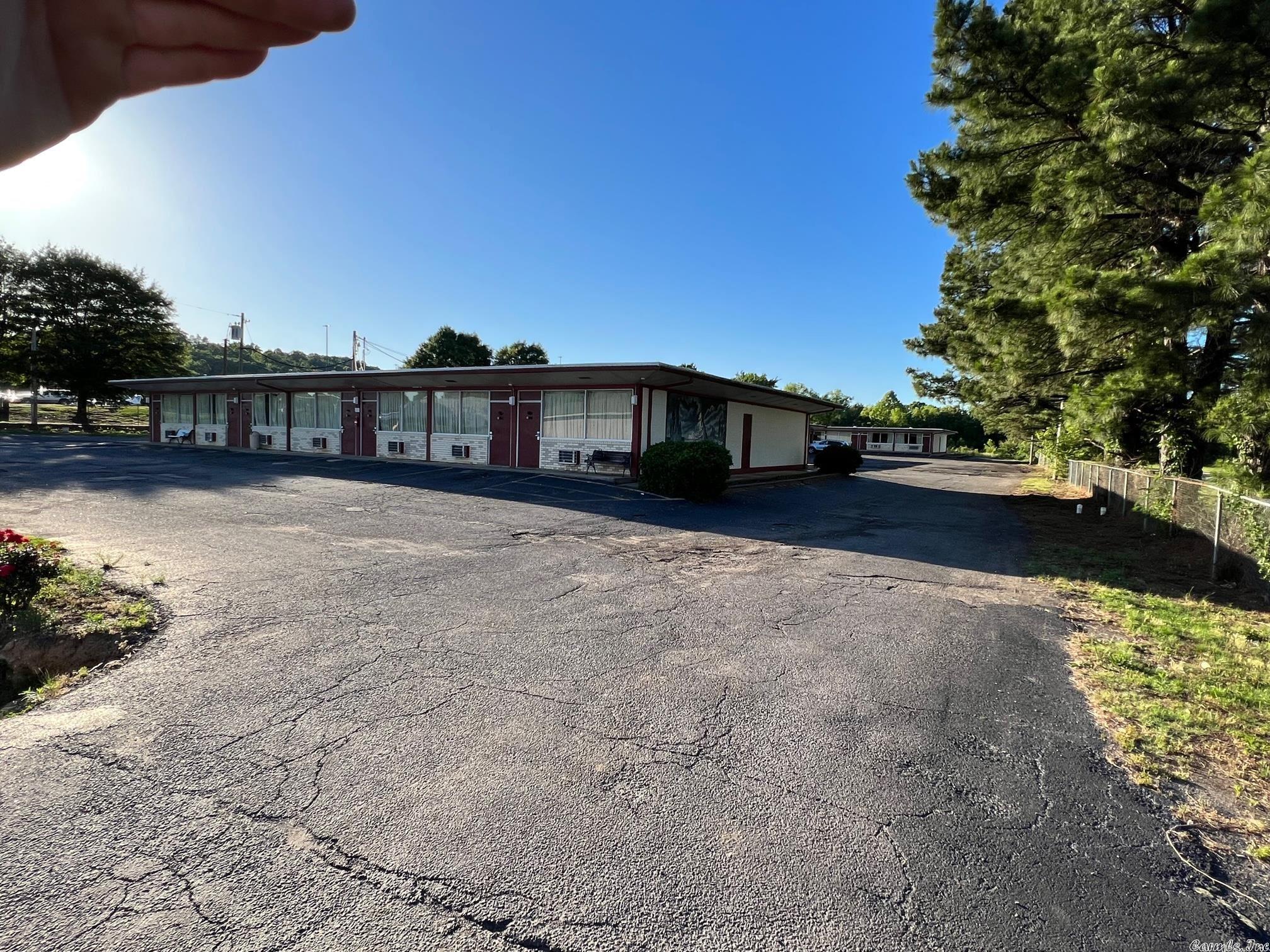 Martin Heights - Commercial Sale