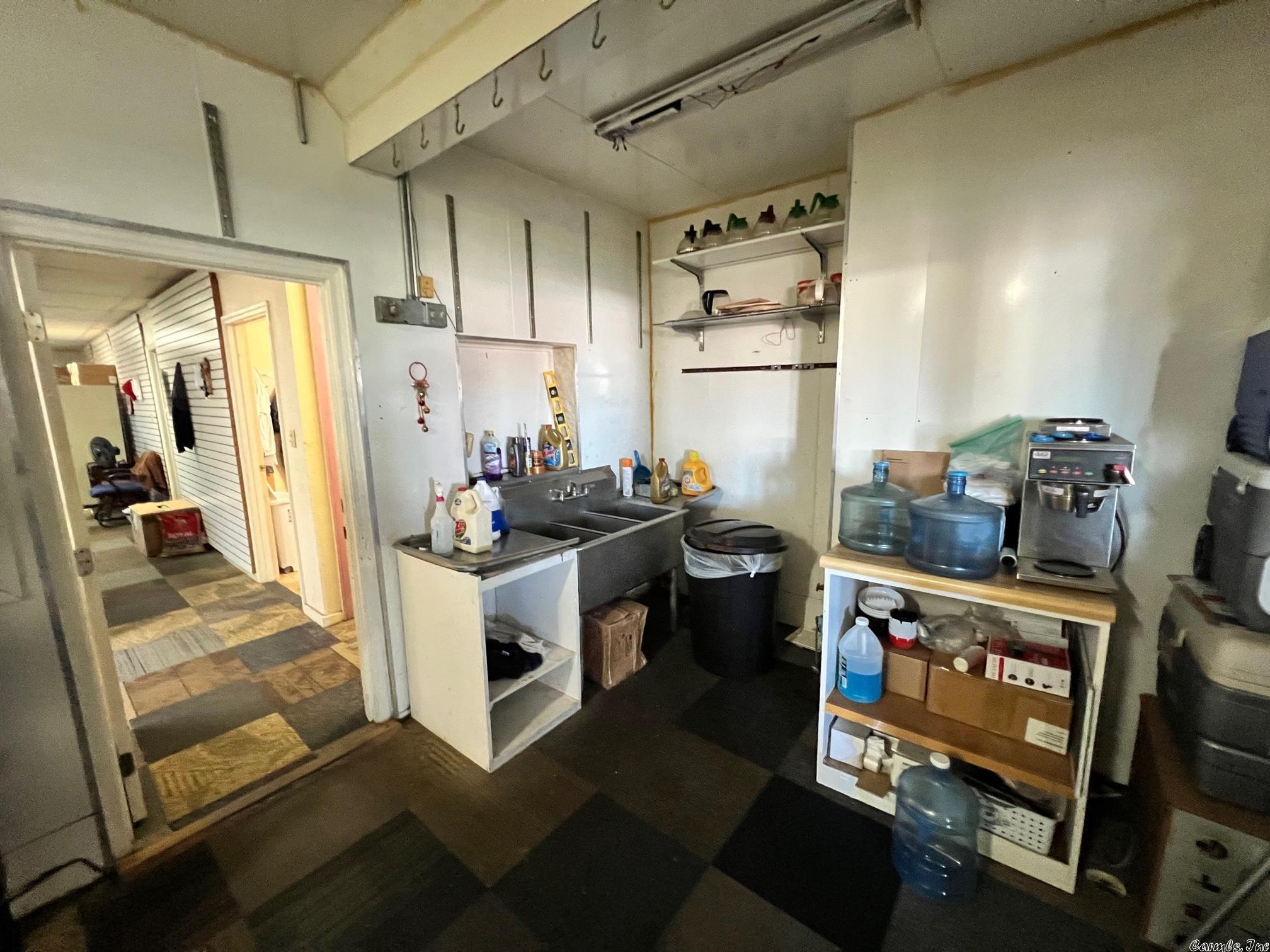 Martin Heights - Commercial Sale