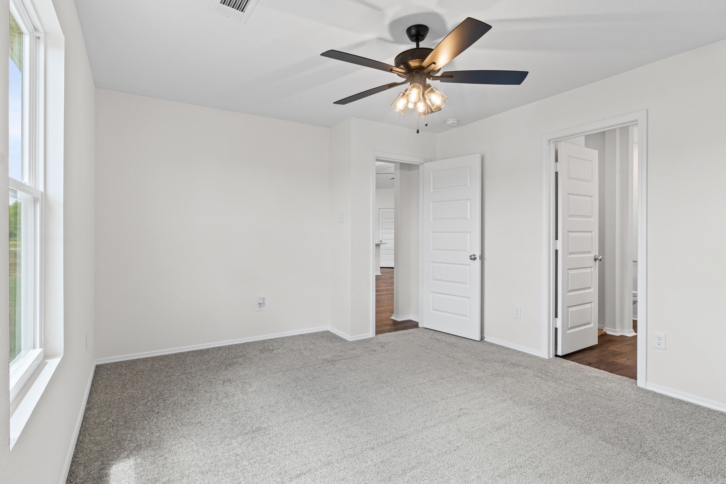 SOUTHFORK RANCH S/D PH I - Residential