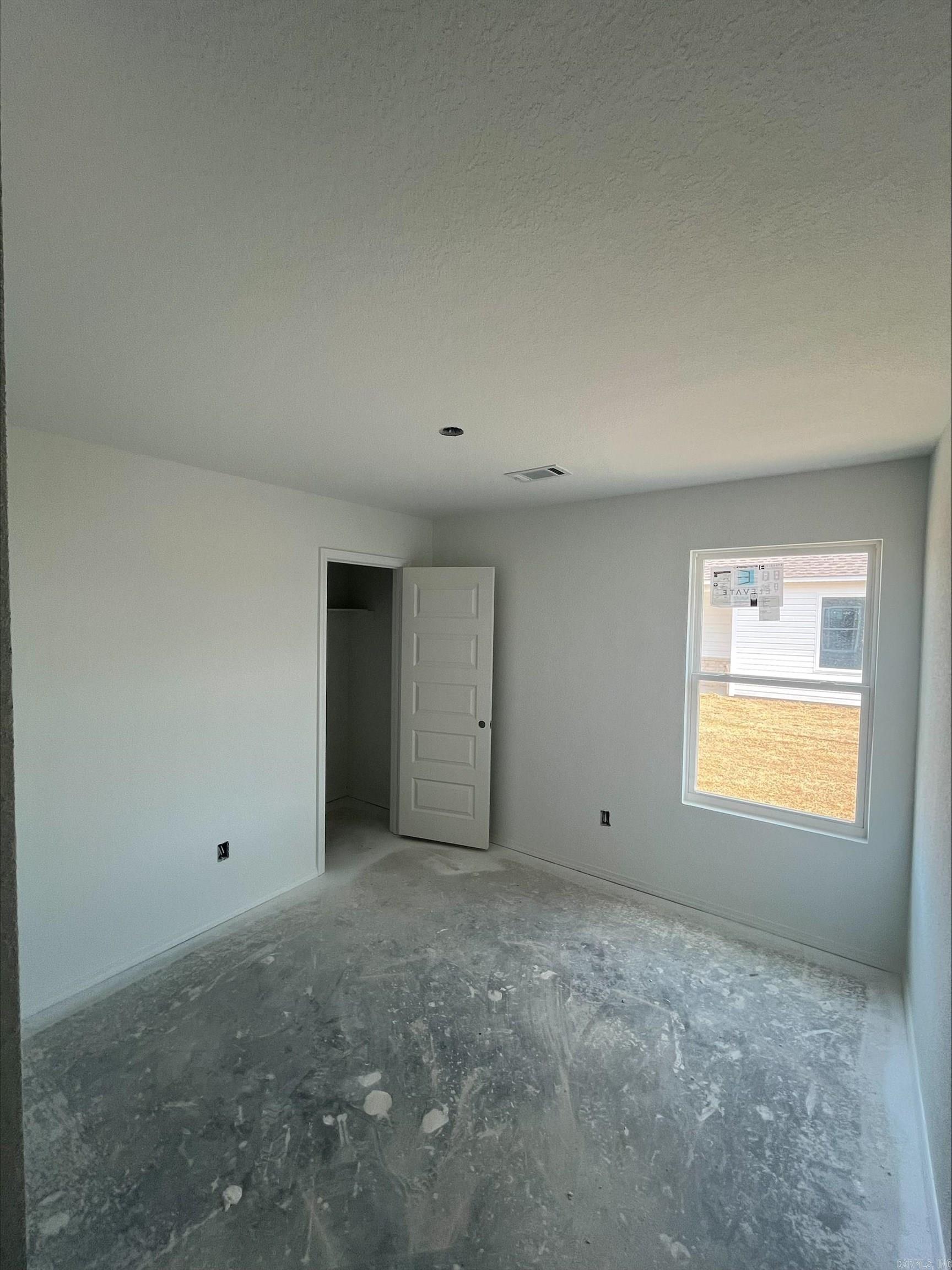 SOUTHFORK RANCH S/D PH I - Residential