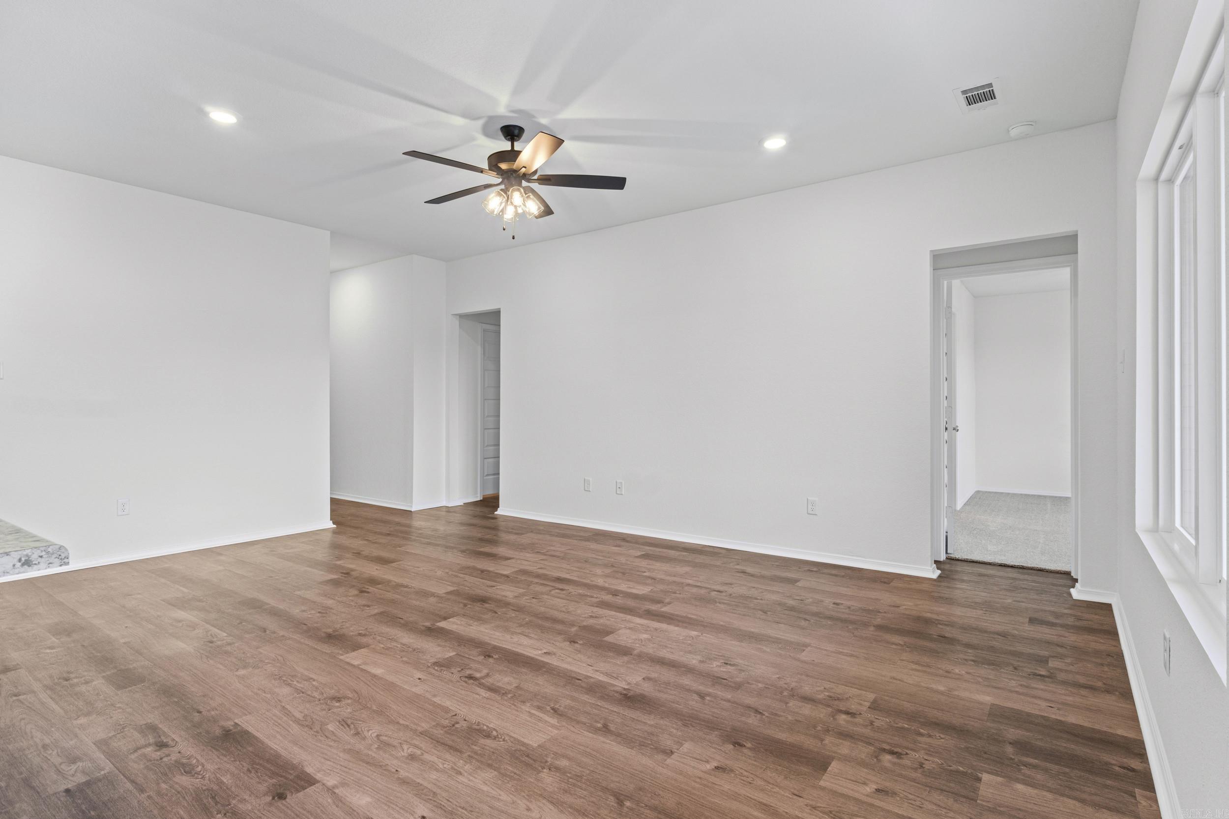 SOUTHFORK RANCH S/D PH I - Residential