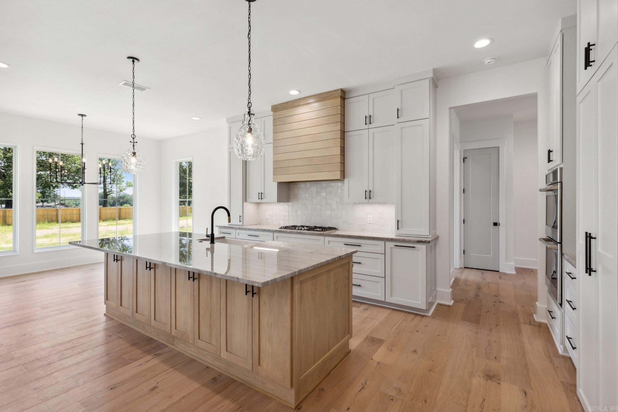 HAZEL OAK - Residential