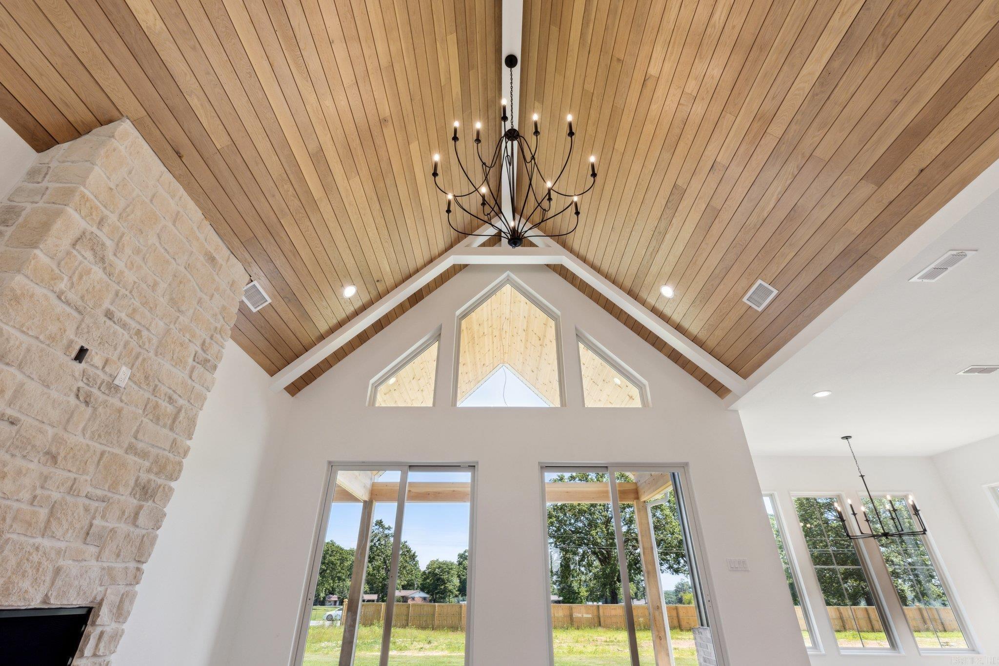 HAZEL OAK - Residential