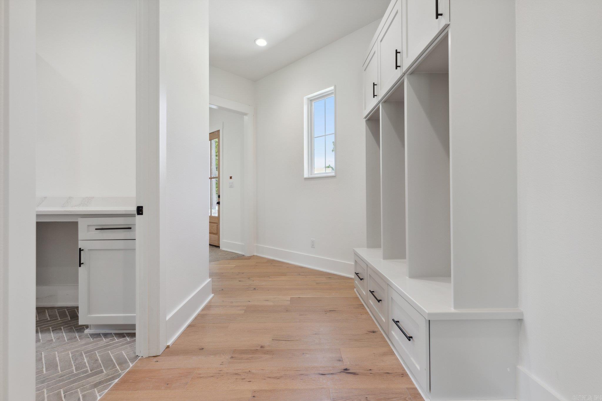 HAZEL OAK - Residential