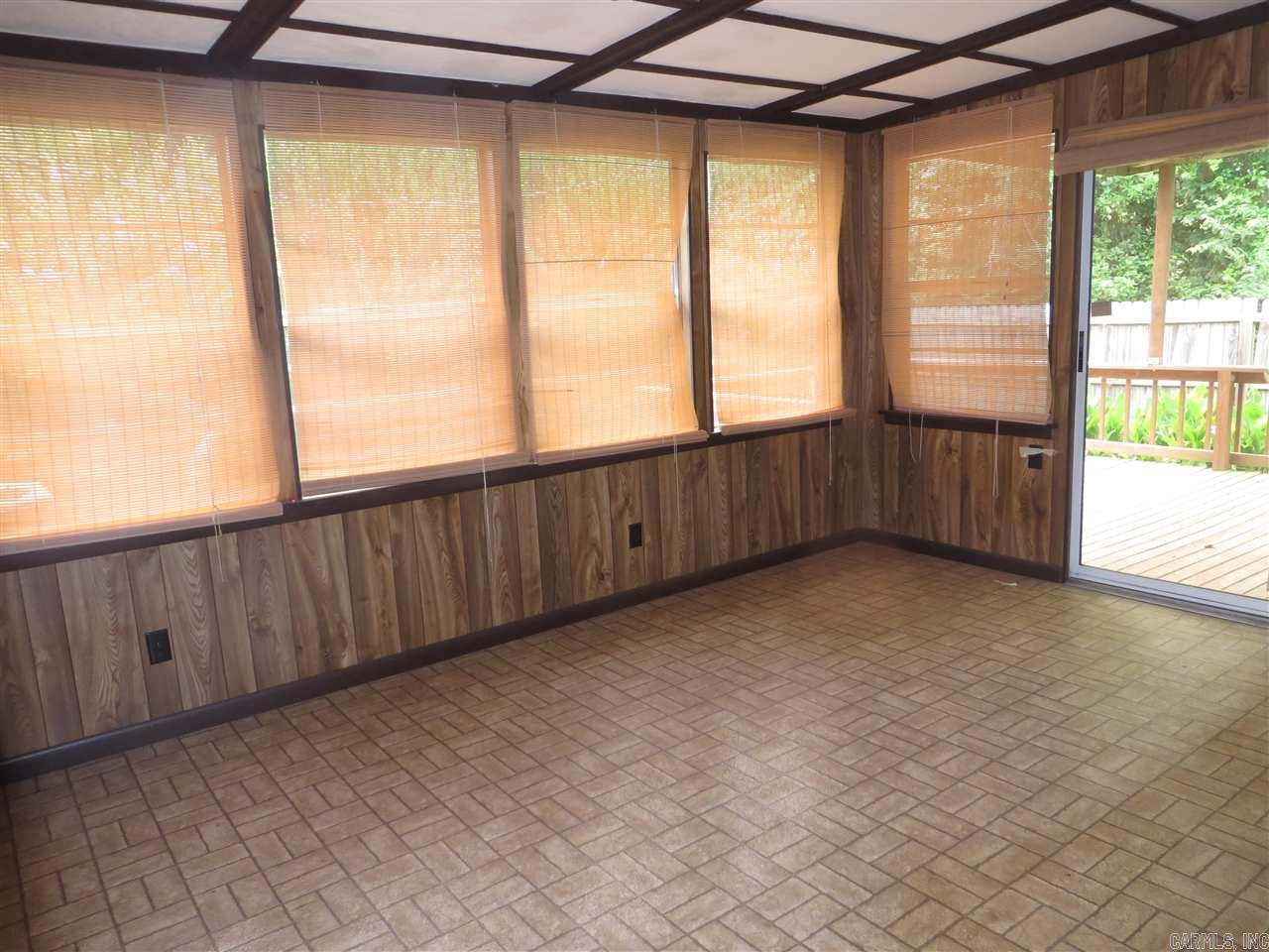 OAKHURST - Residential