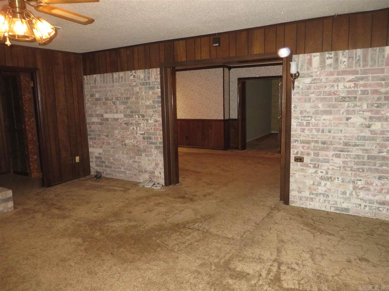 OAKHURST - Residential