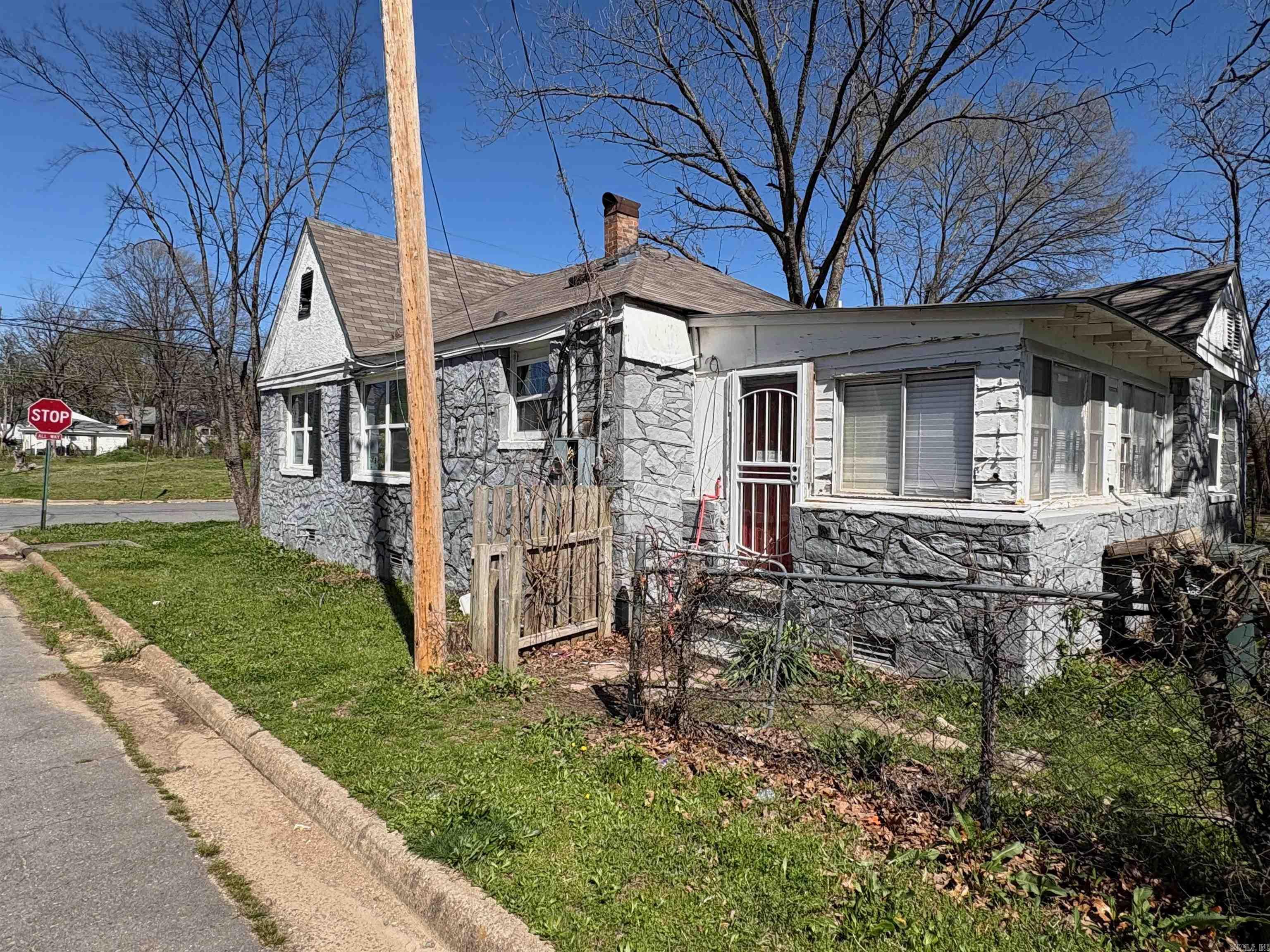 RIFFEL & RHOTEN - Residential