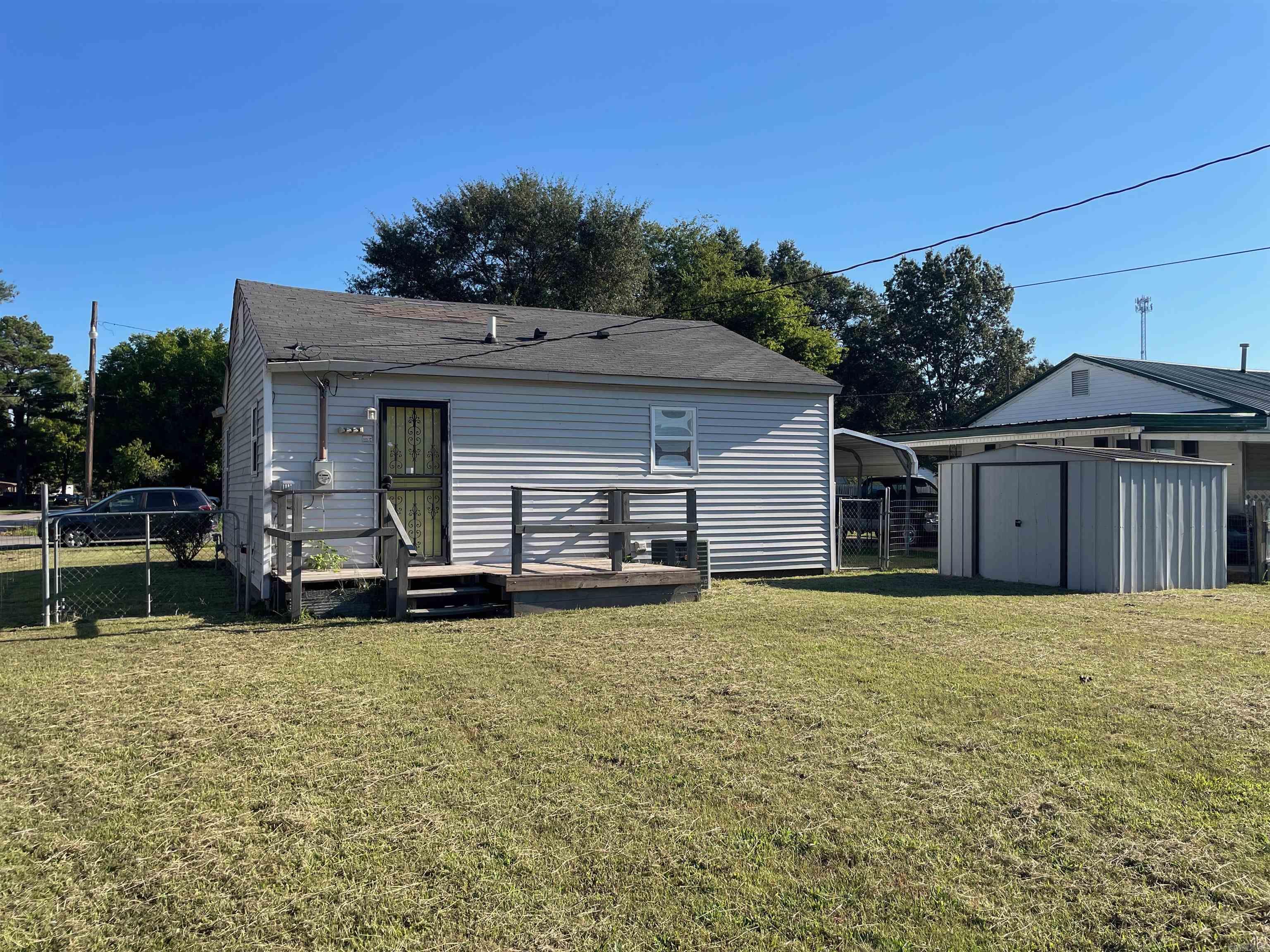 TEMPLES 3RD - Residential