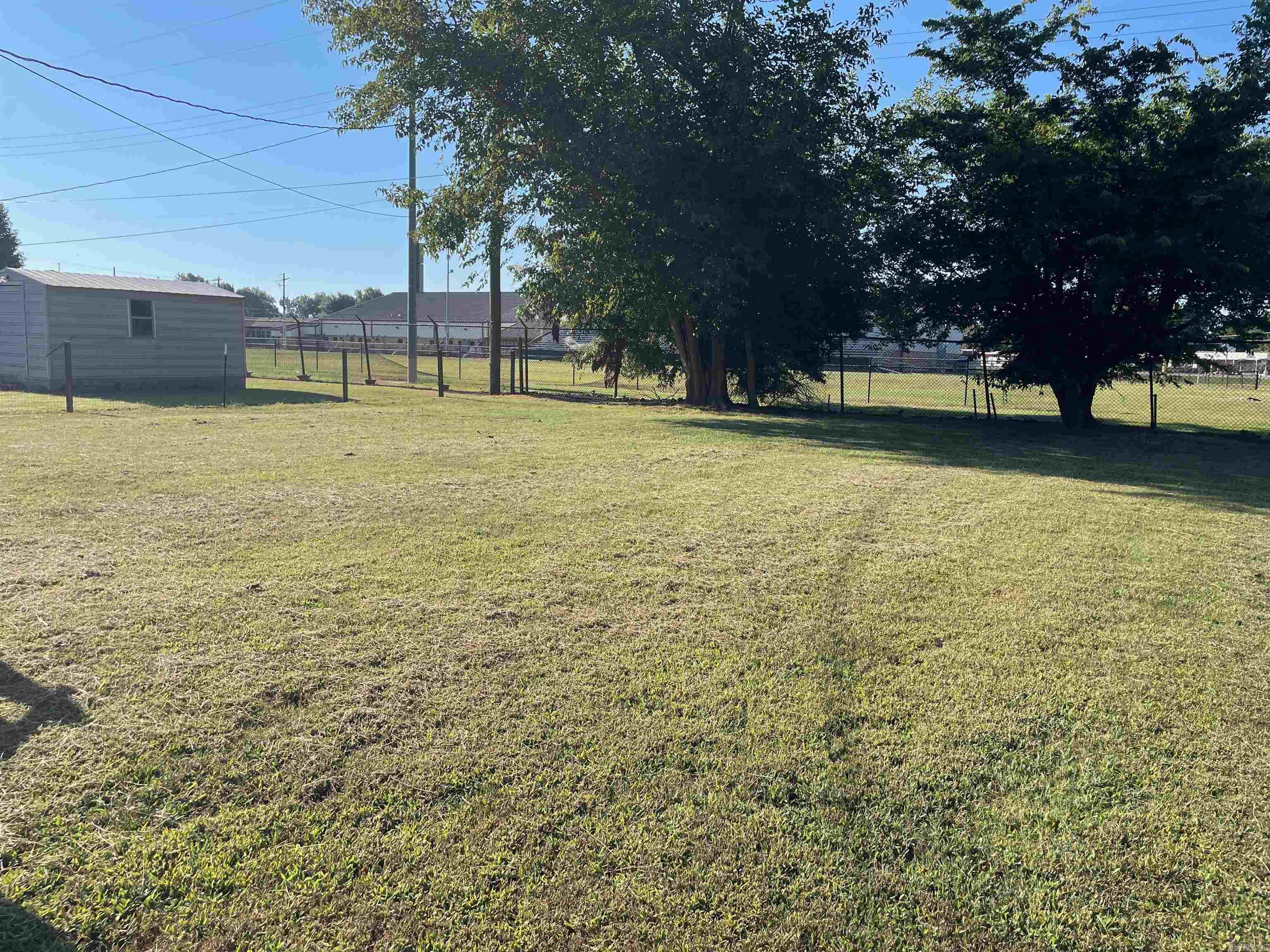 TEMPLES 3RD - Residential