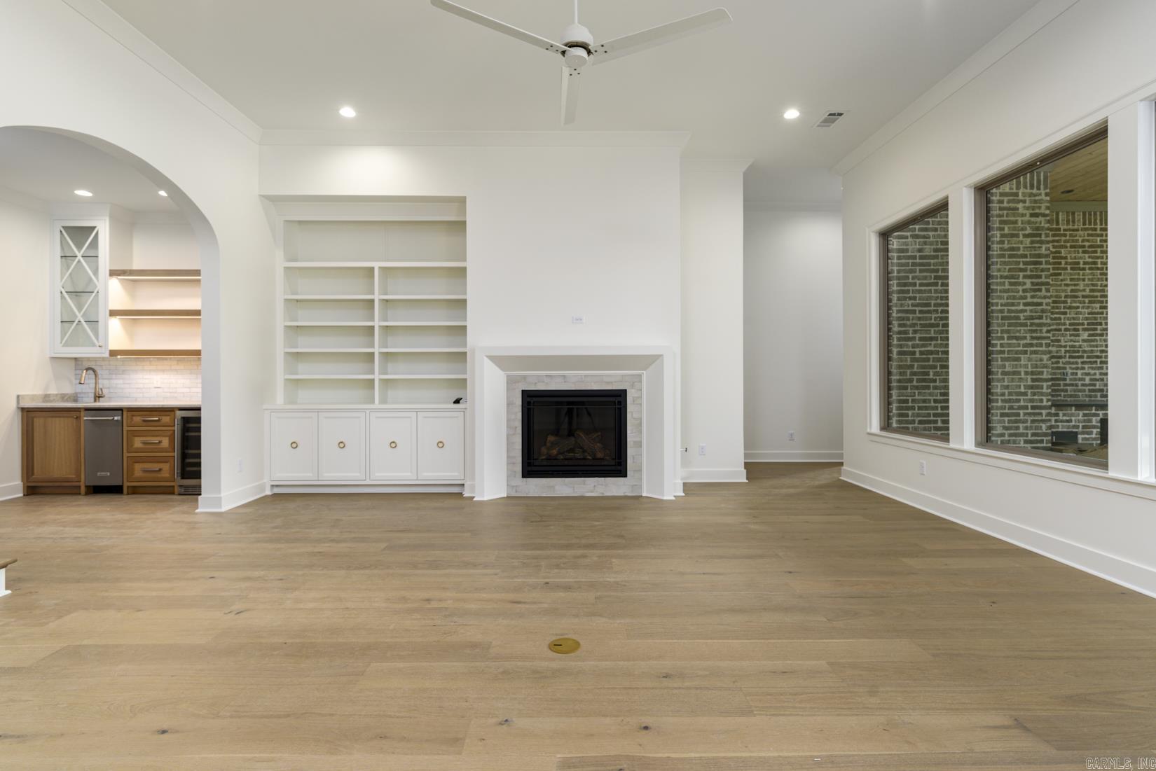 CHENAL VALLEY "FALSTONE COURT" - Residential