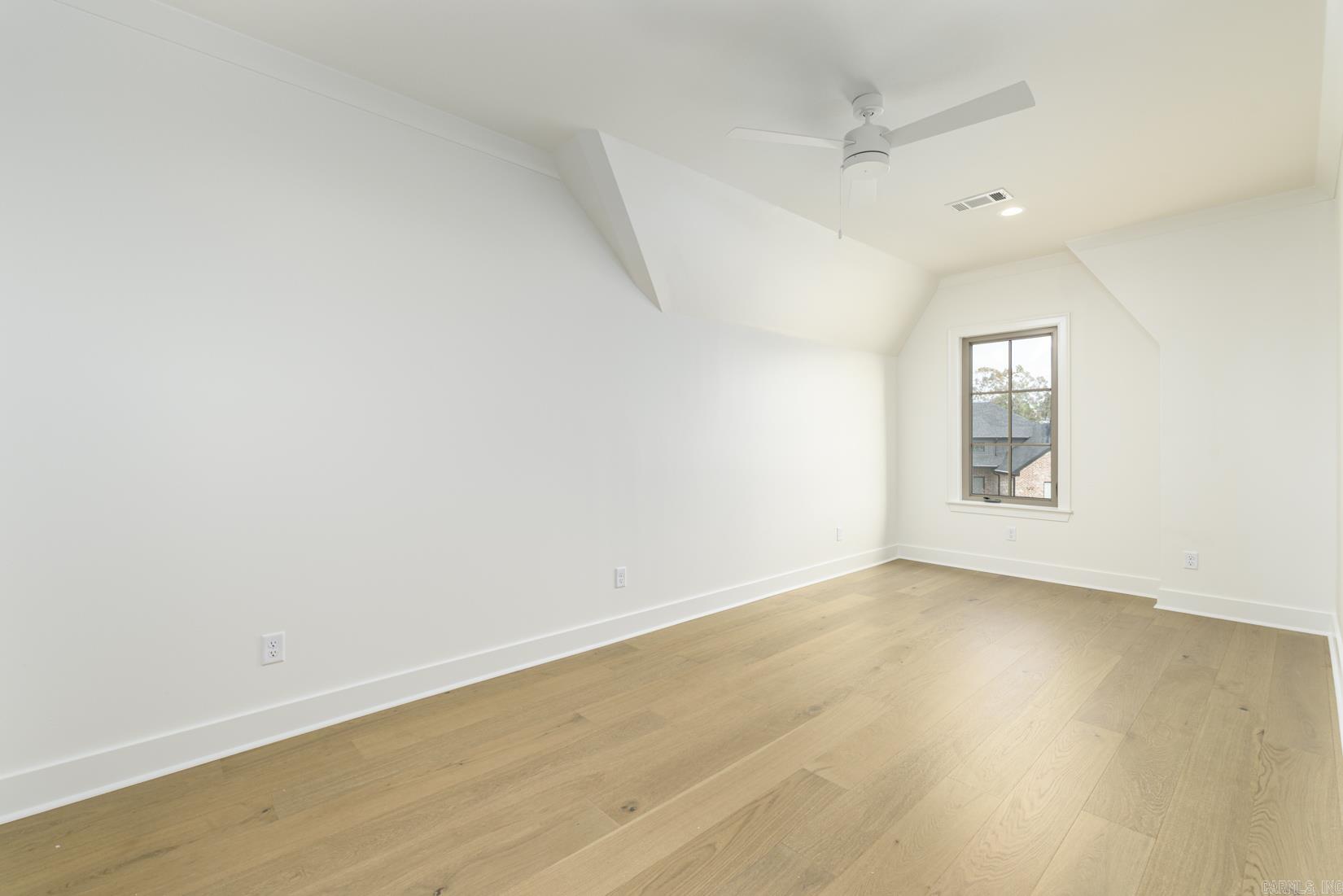 CHENAL VALLEY "FALSTONE COURT" - Residential