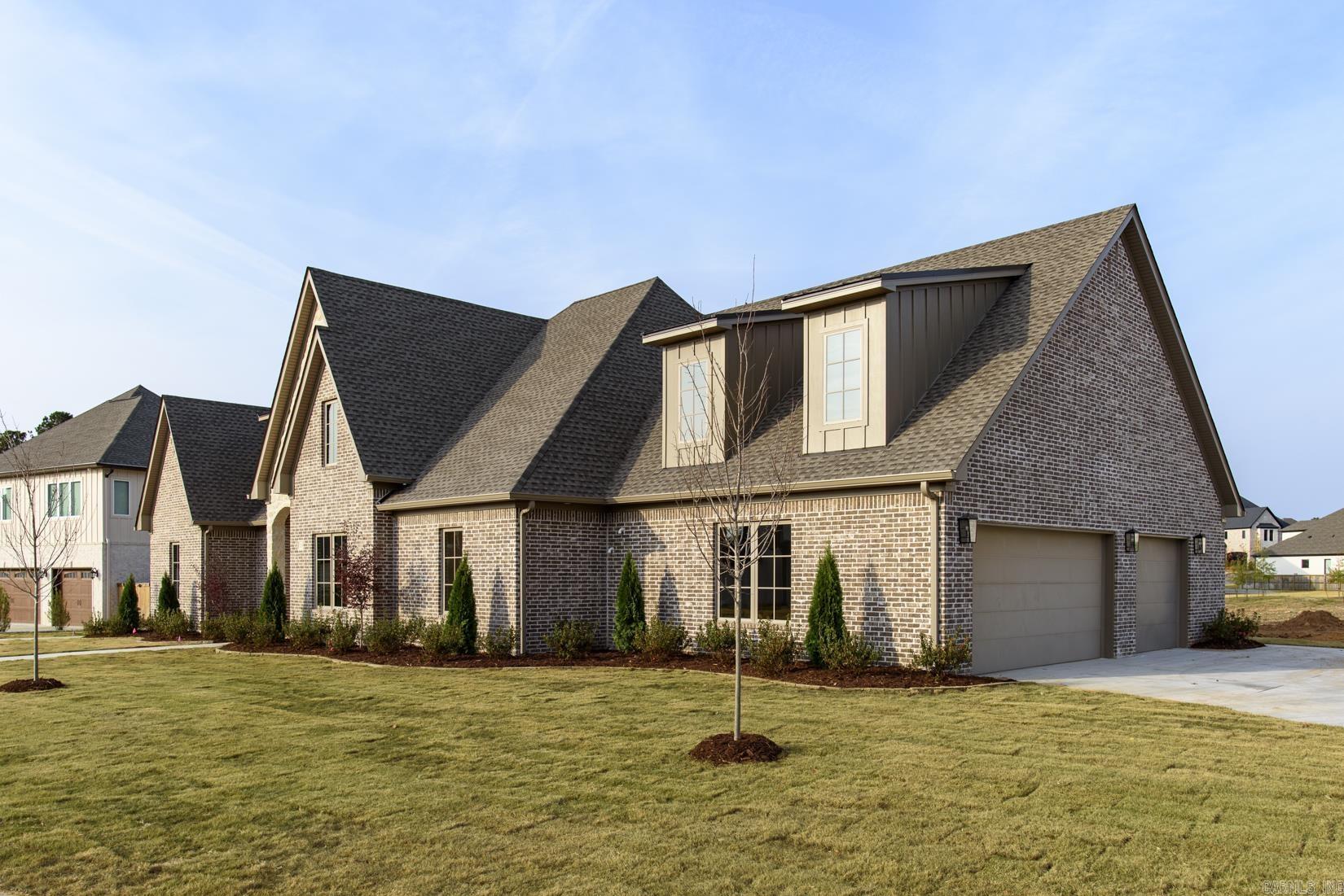 CHENAL VALLEY "FALSTONE COURT" - Residential