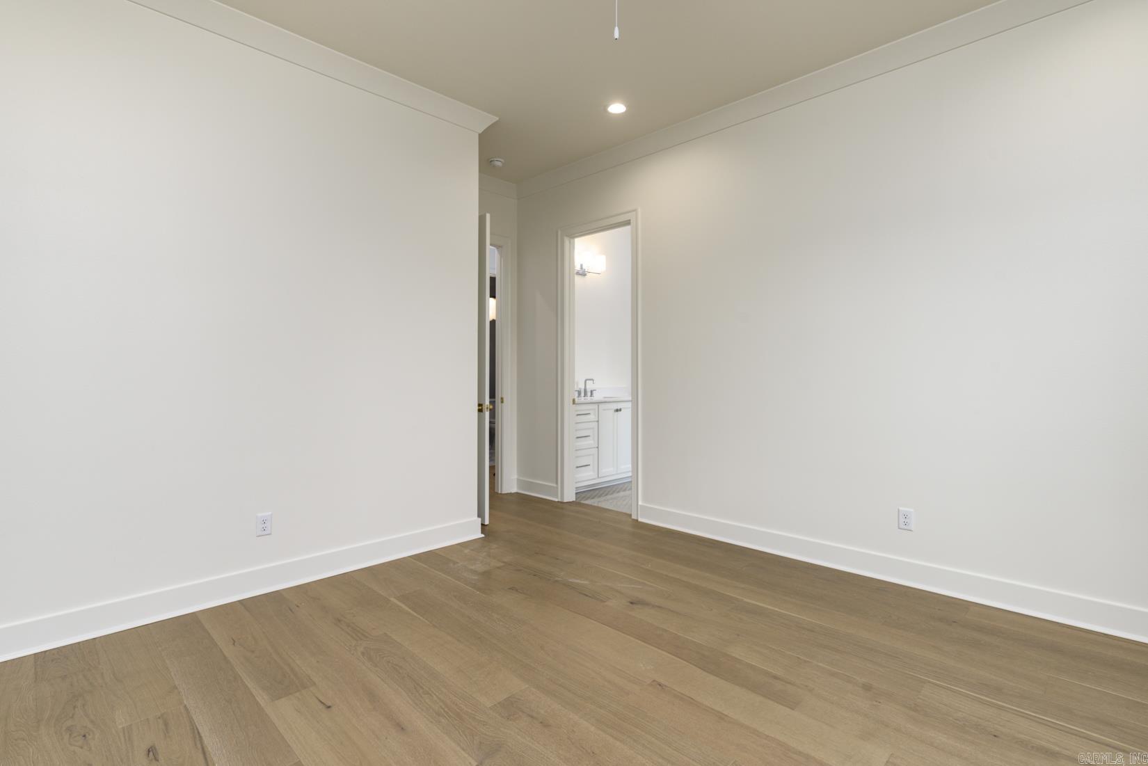 CHENAL VALLEY "FALSTONE COURT" - Residential