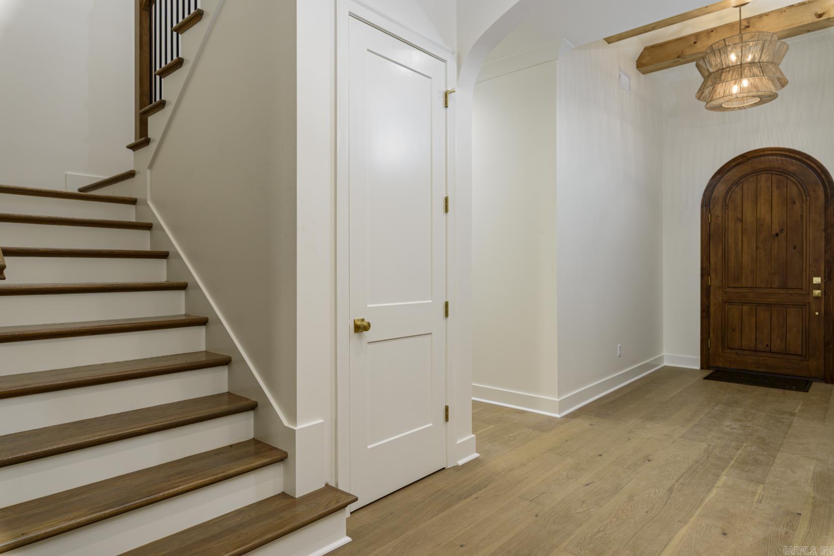 CHENAL VALLEY "FALSTONE COURT" - Residential