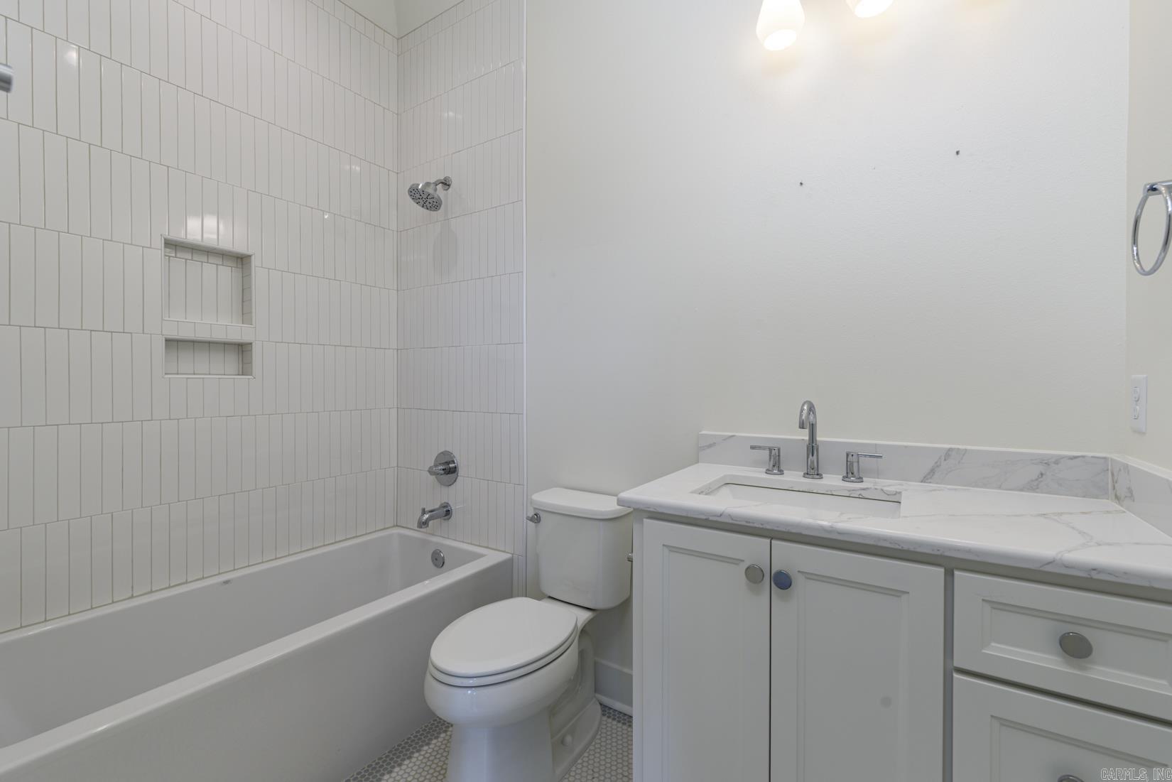 CHENAL VALLEY "FALSTONE COURT" - Residential