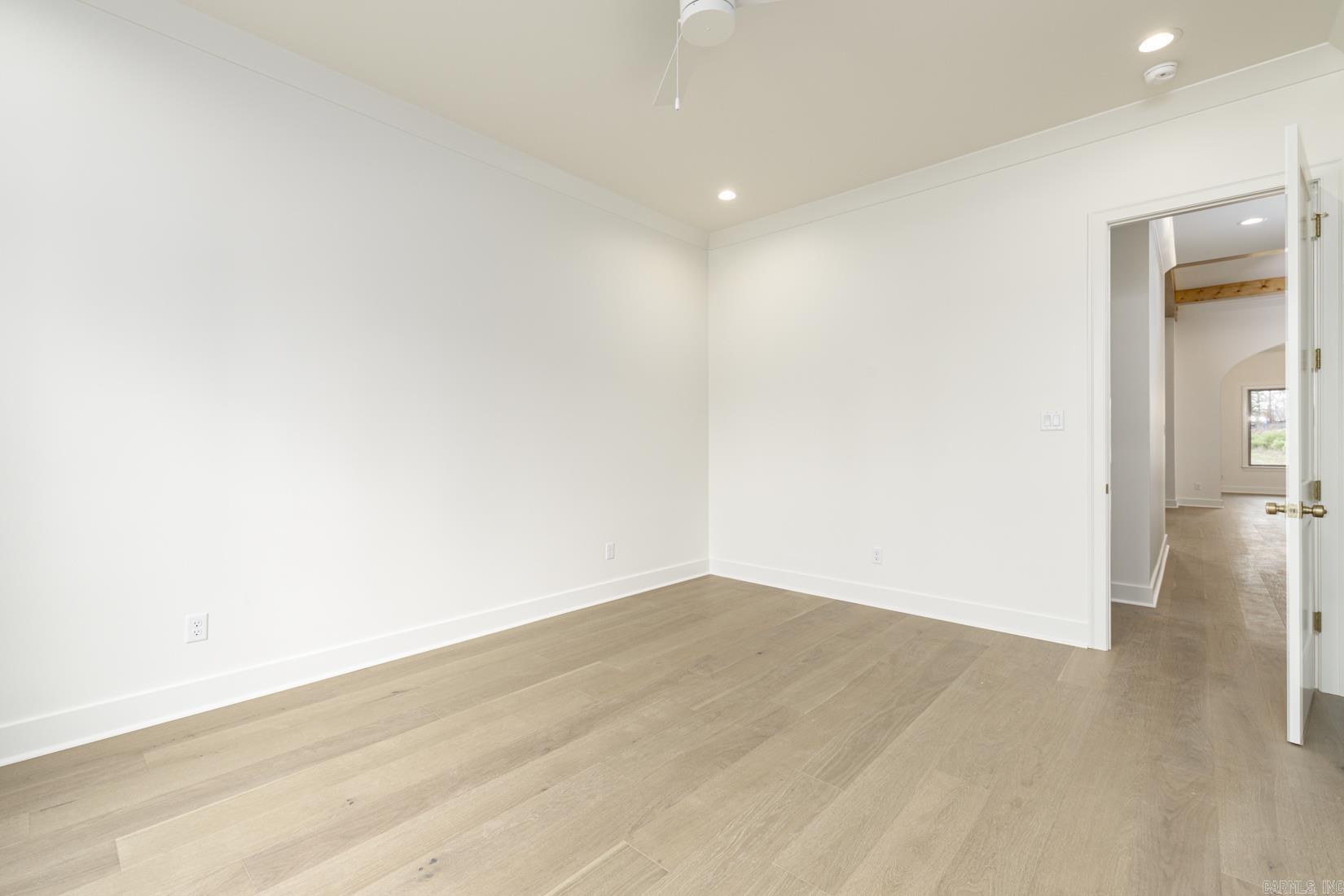 CHENAL VALLEY "FALSTONE COURT" - Residential